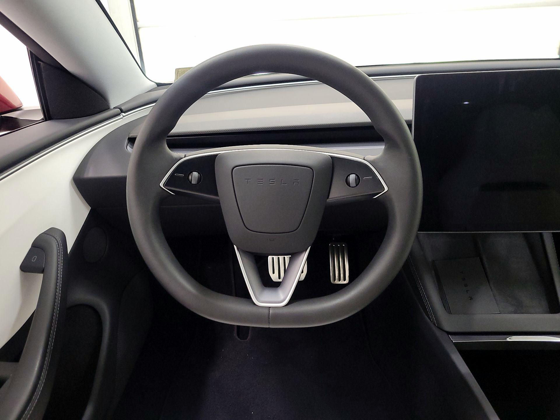 Thumbnail: 2024 Tesla Model 3 - 10