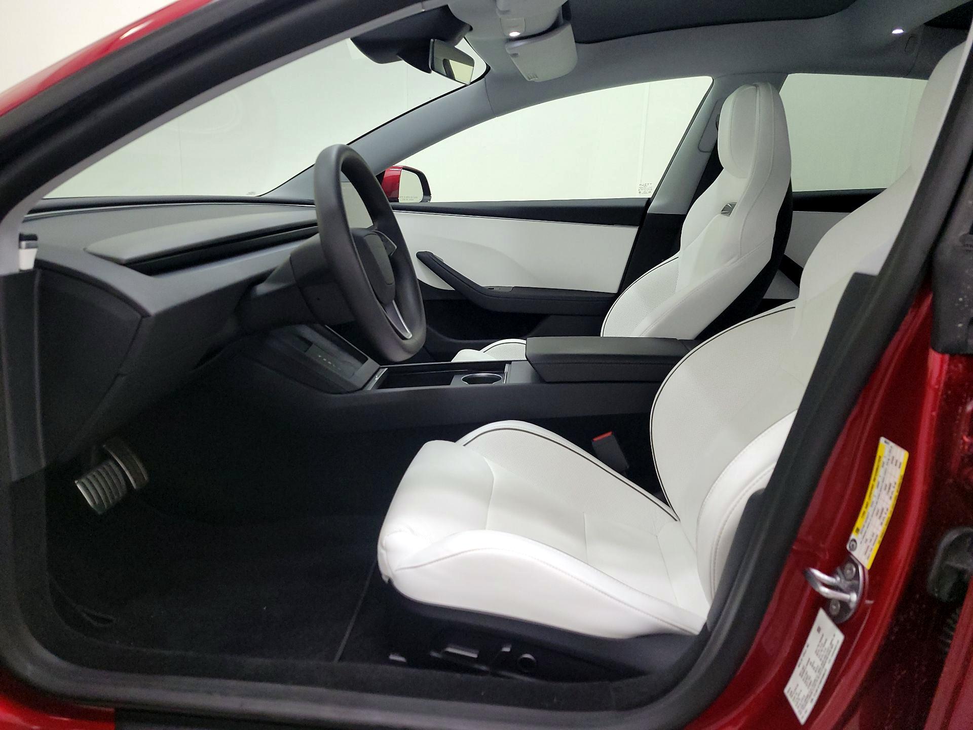 Thumbnail: 2024 Tesla Model 3 - 11