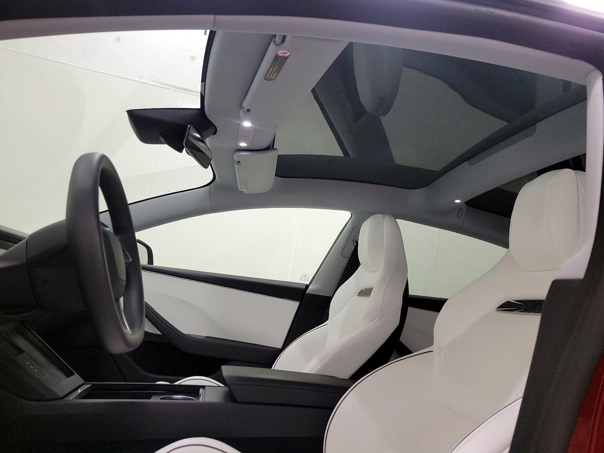 Thumbnail: 2024 Tesla Model 3 - 18