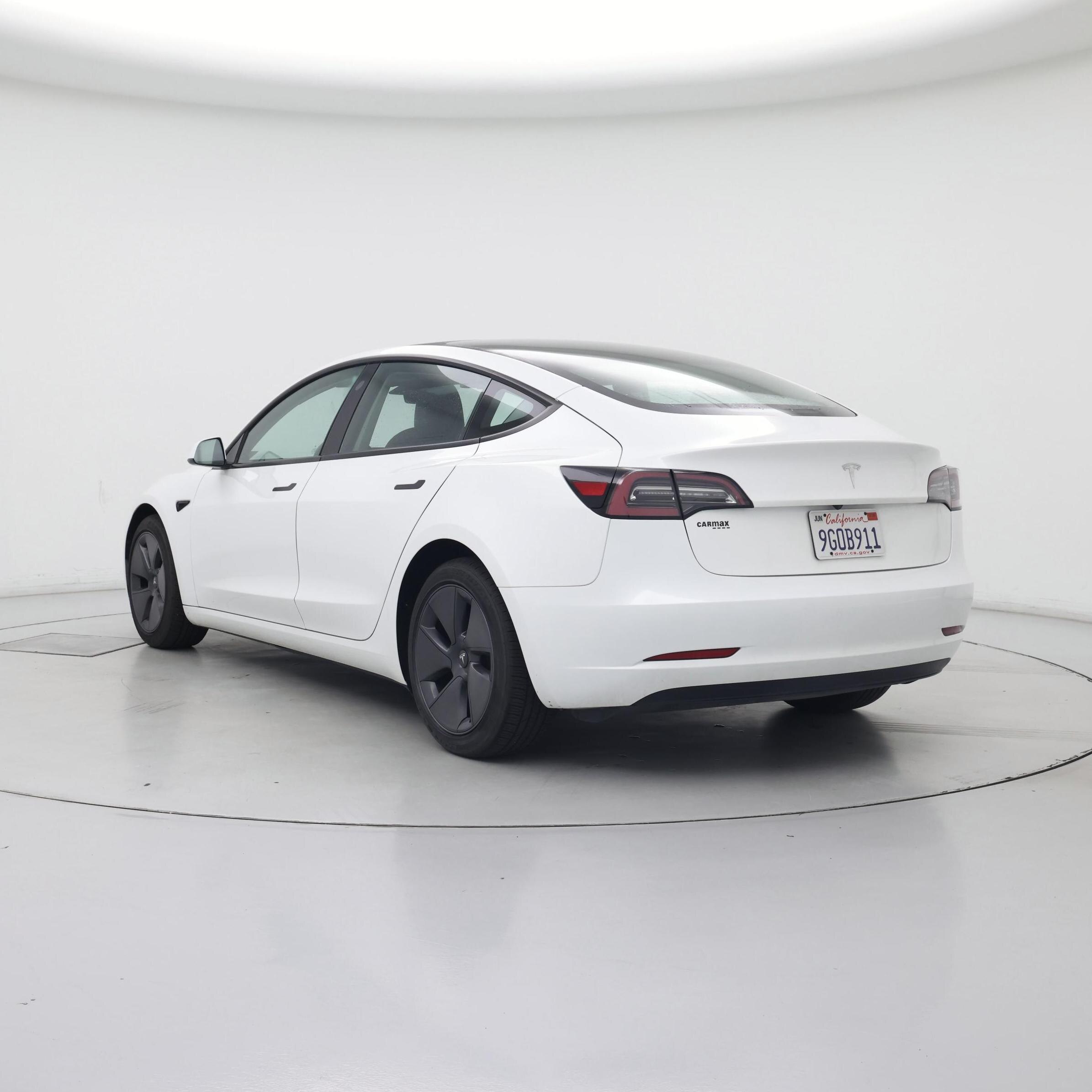 Thumbnail: 2023 Tesla Model 3 - 2