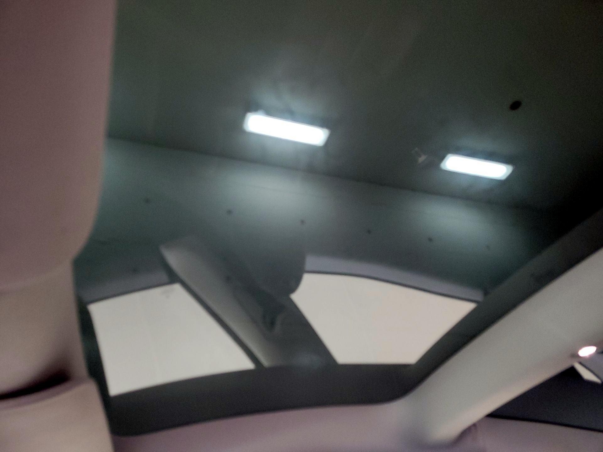 Thumbnail: 2023 Tesla Model 3 - 19