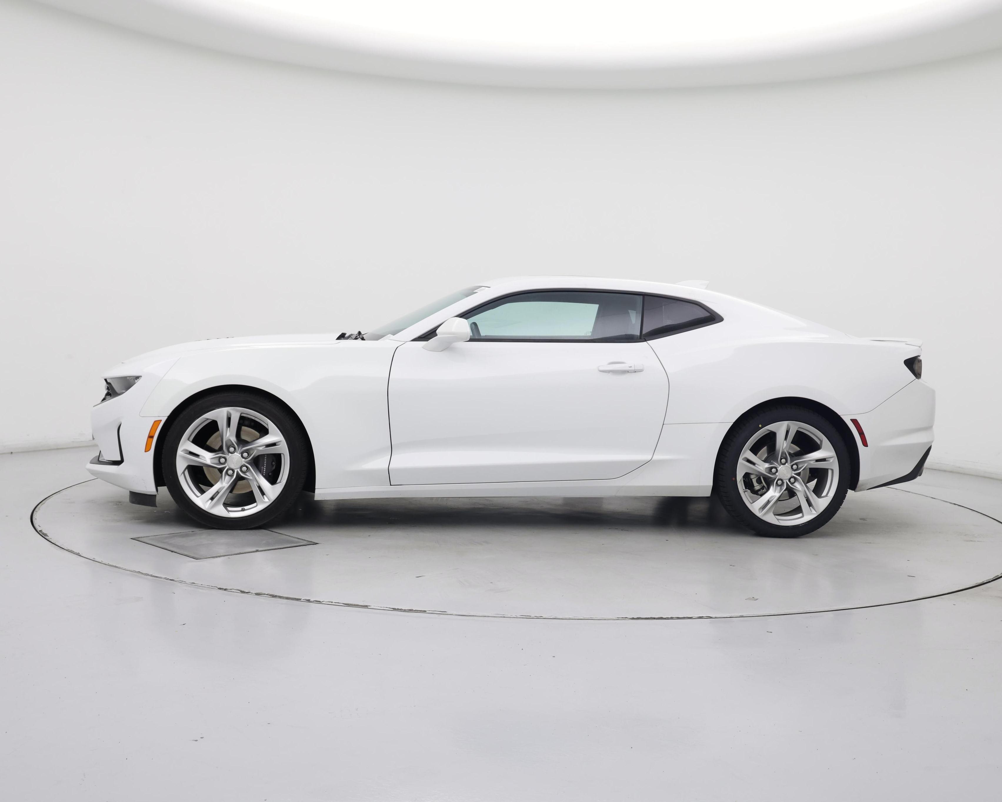 Thumbnail: 2021 Chevrolet Camaro - 3