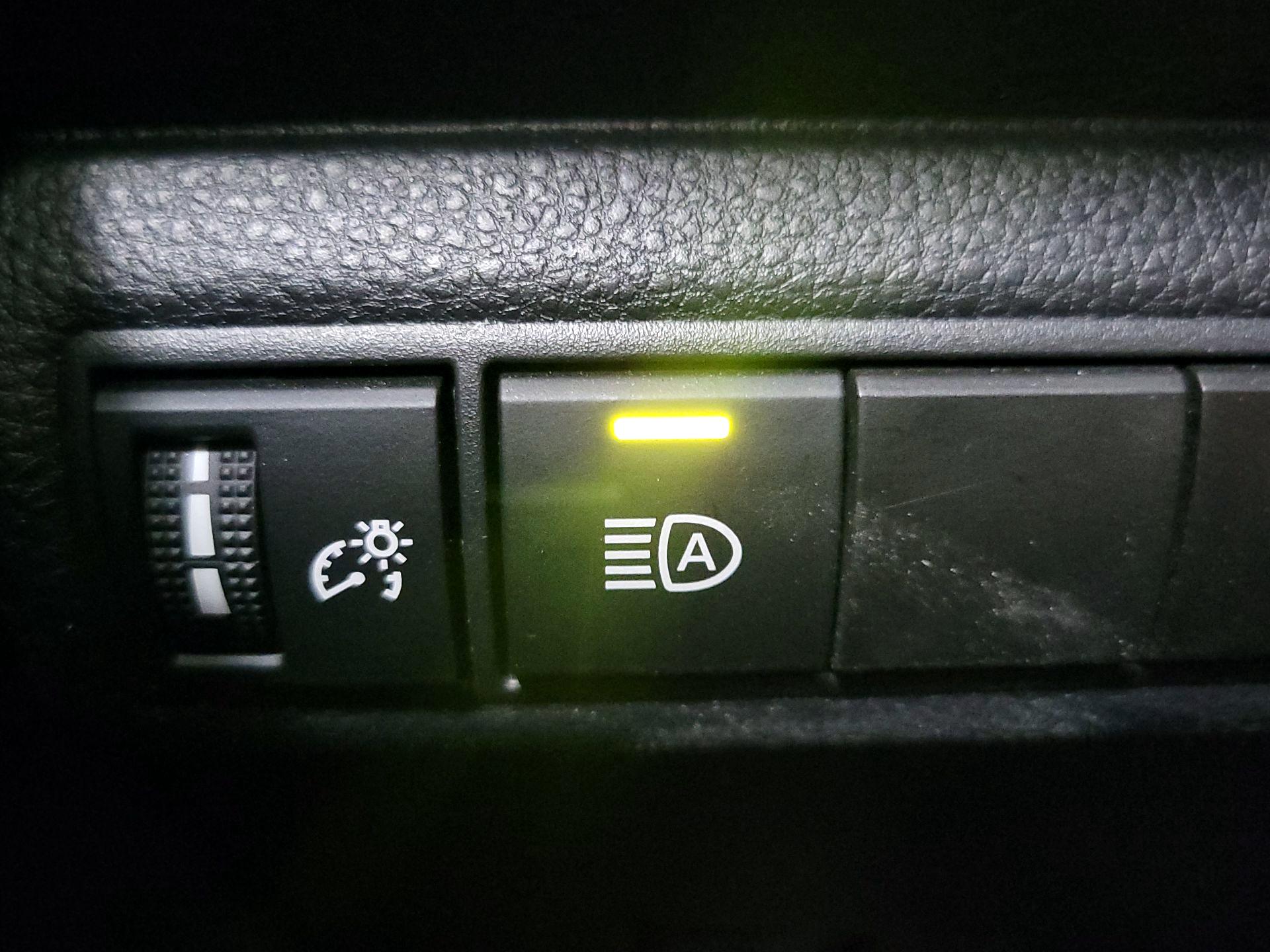 Thumbnail: 2024 Toyota Corolla - 13