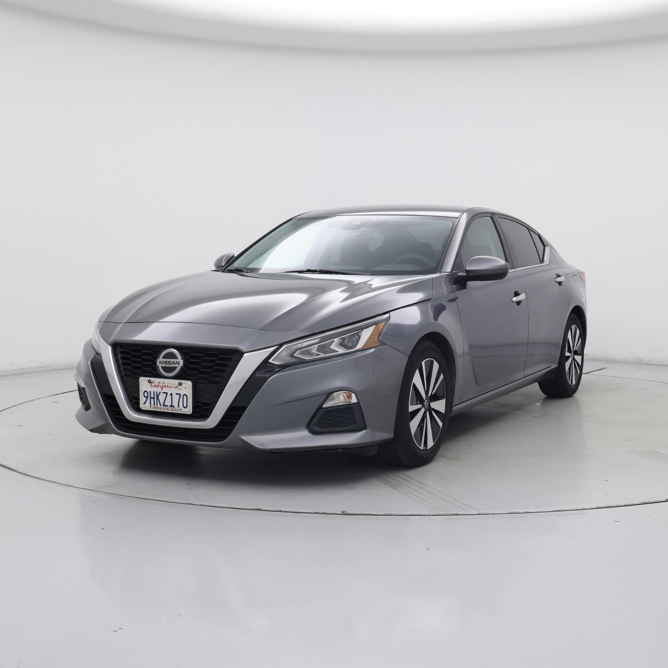 Thumbnail: 2022 Nissan Altima - 4