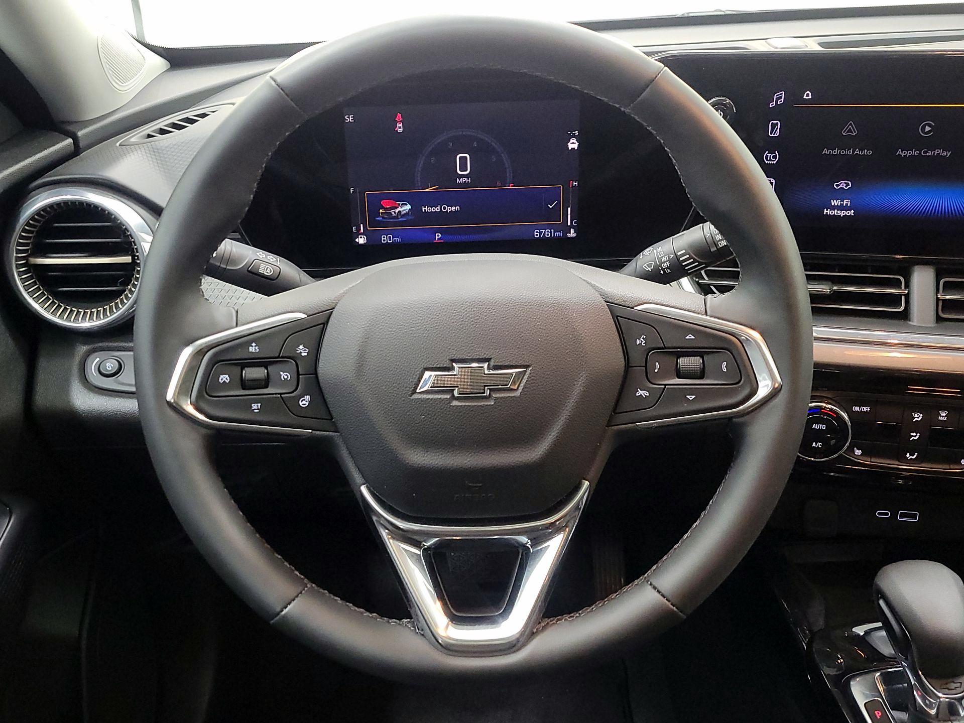 Thumbnail: 2025 Chevrolet Trax - 10