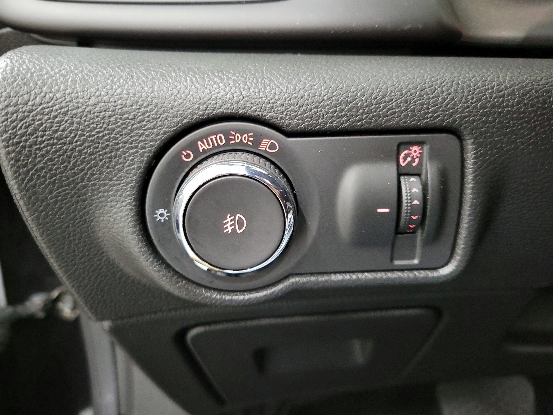 Thumbnail: 2016 Buick Cascada - 13