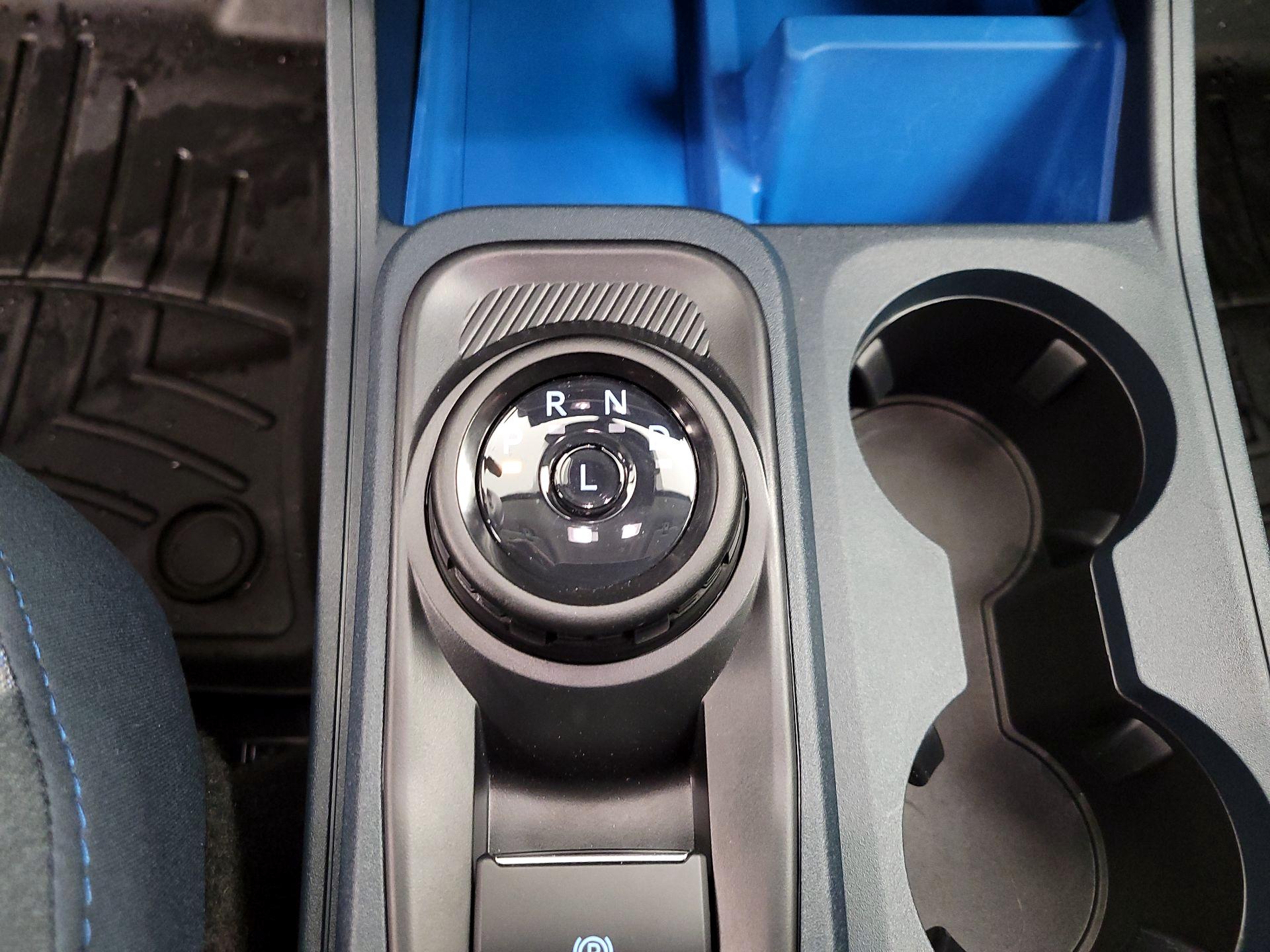 Thumbnail: 2025 Ford Maverick - 17