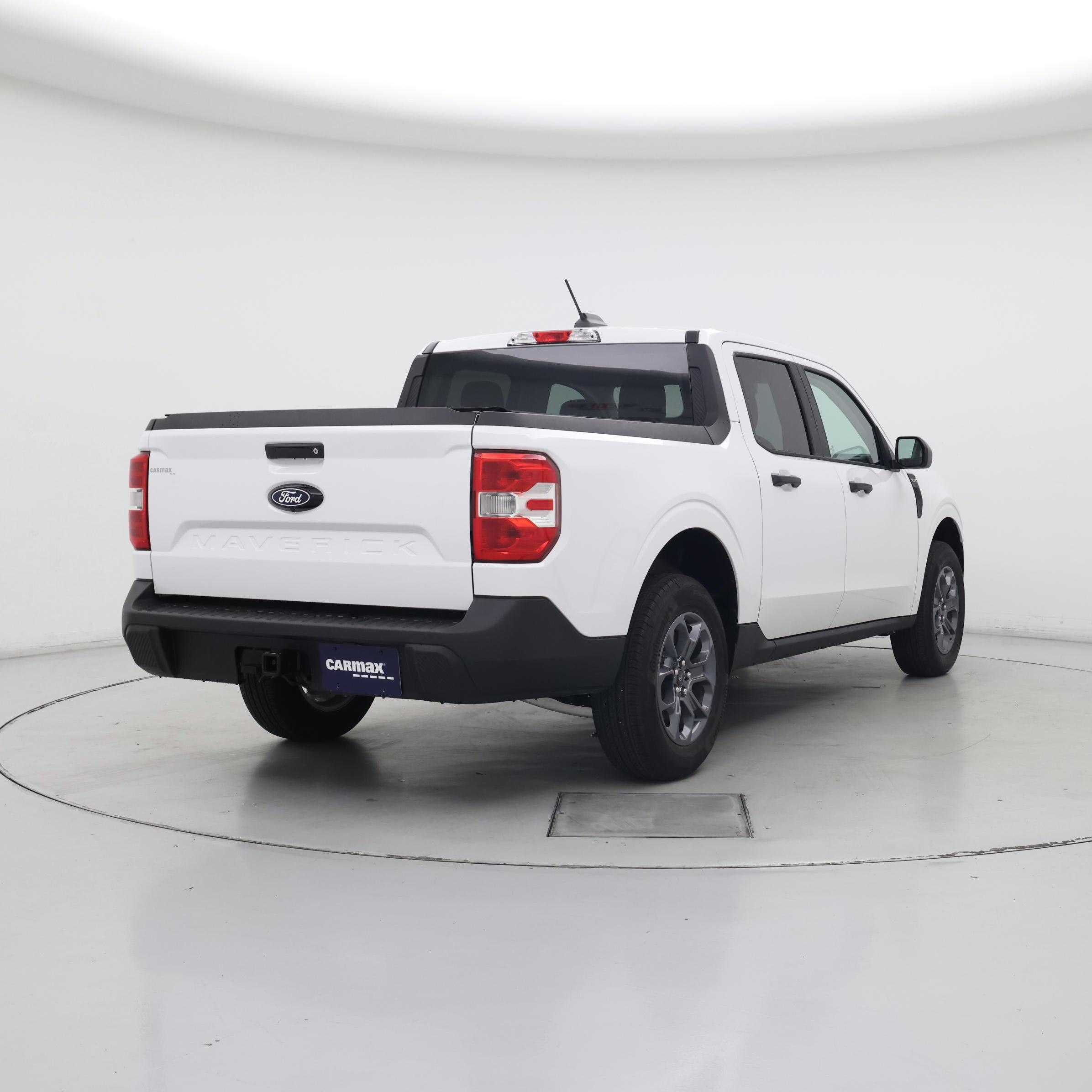 Thumbnail: 2025 Ford Maverick - 8