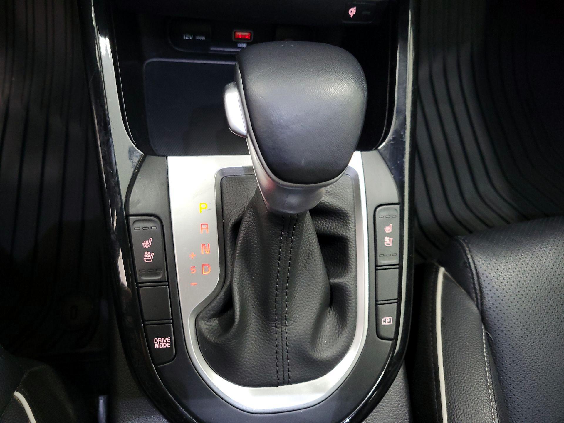 Thumbnail: 2023 Kia Forte - 18