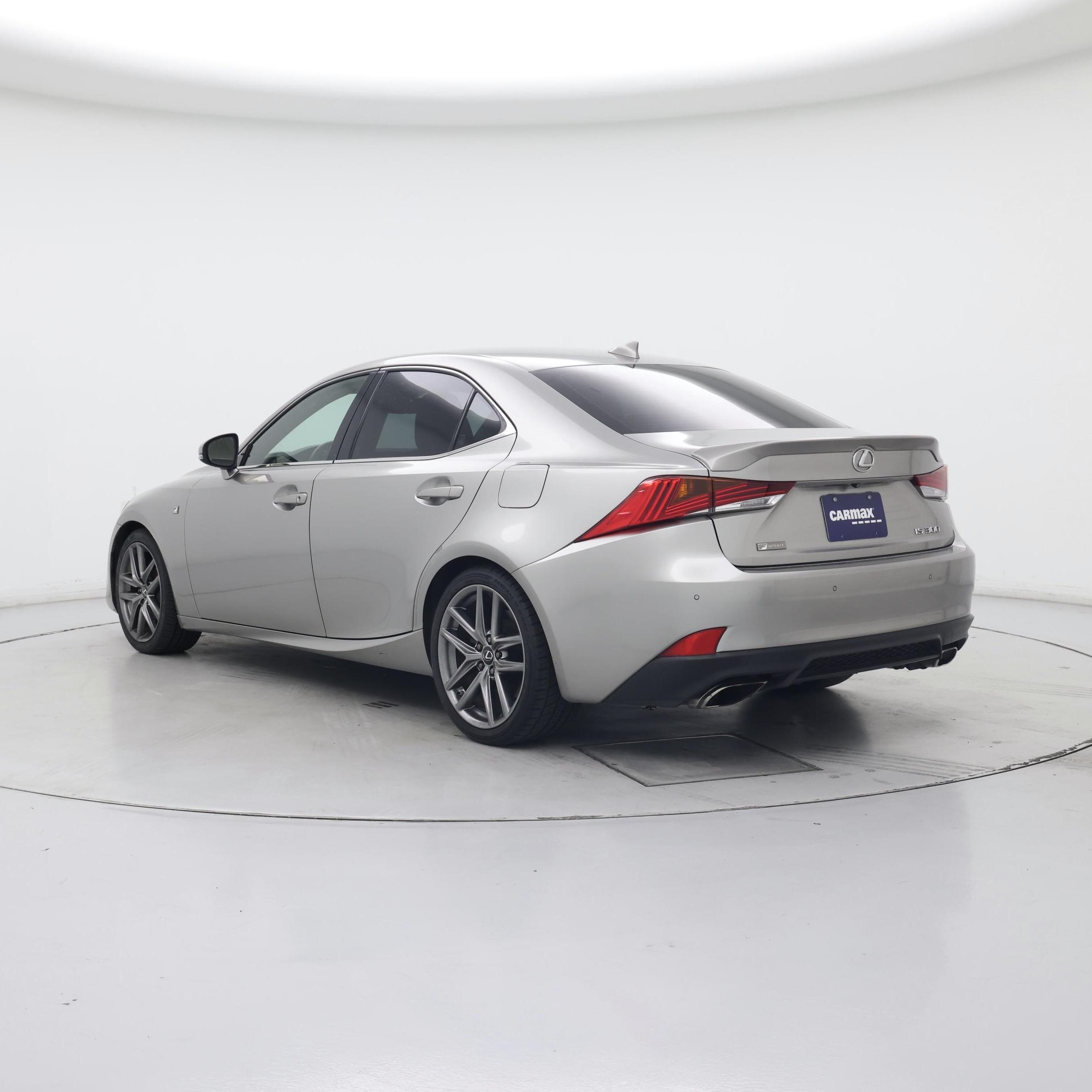 Thumbnail: 2019 Lexus IS - 2