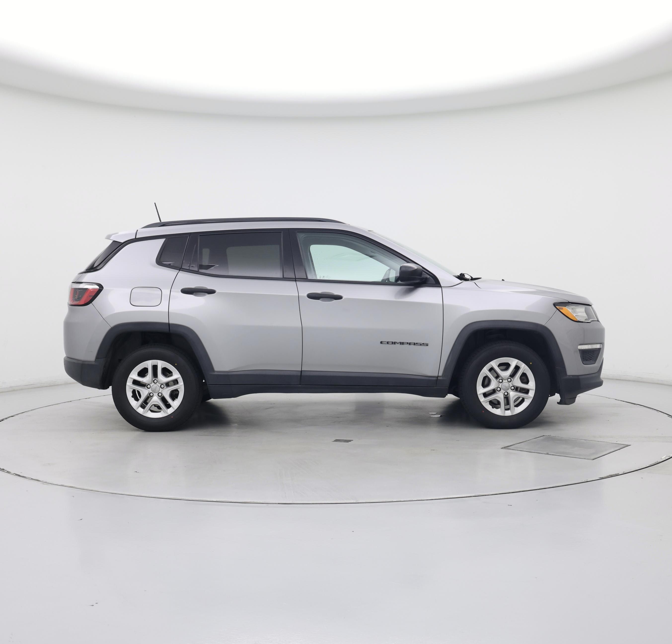 Thumbnail: 2018 Jeep Compass - 7