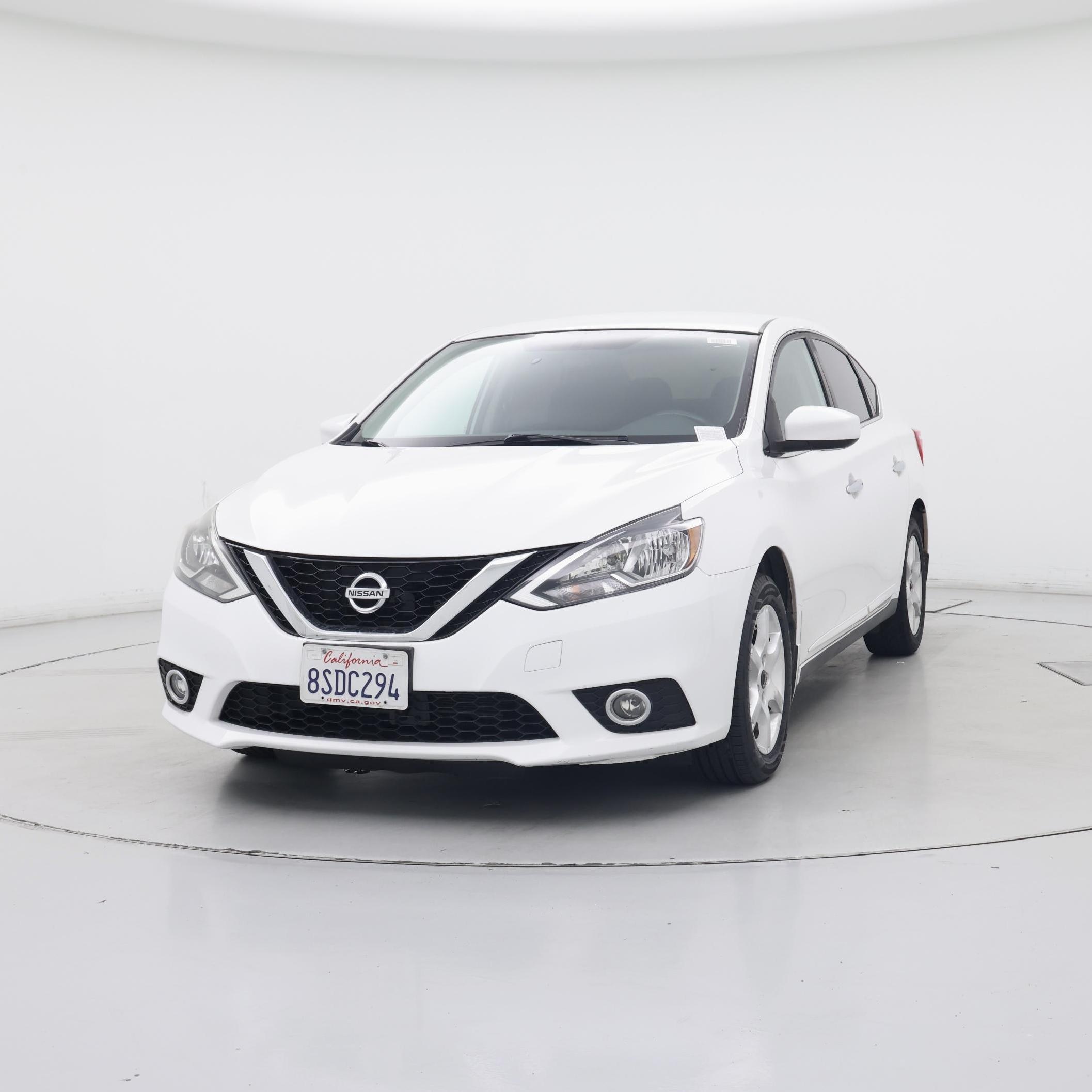 Thumbnail: 2017 Nissan Sentra - 4