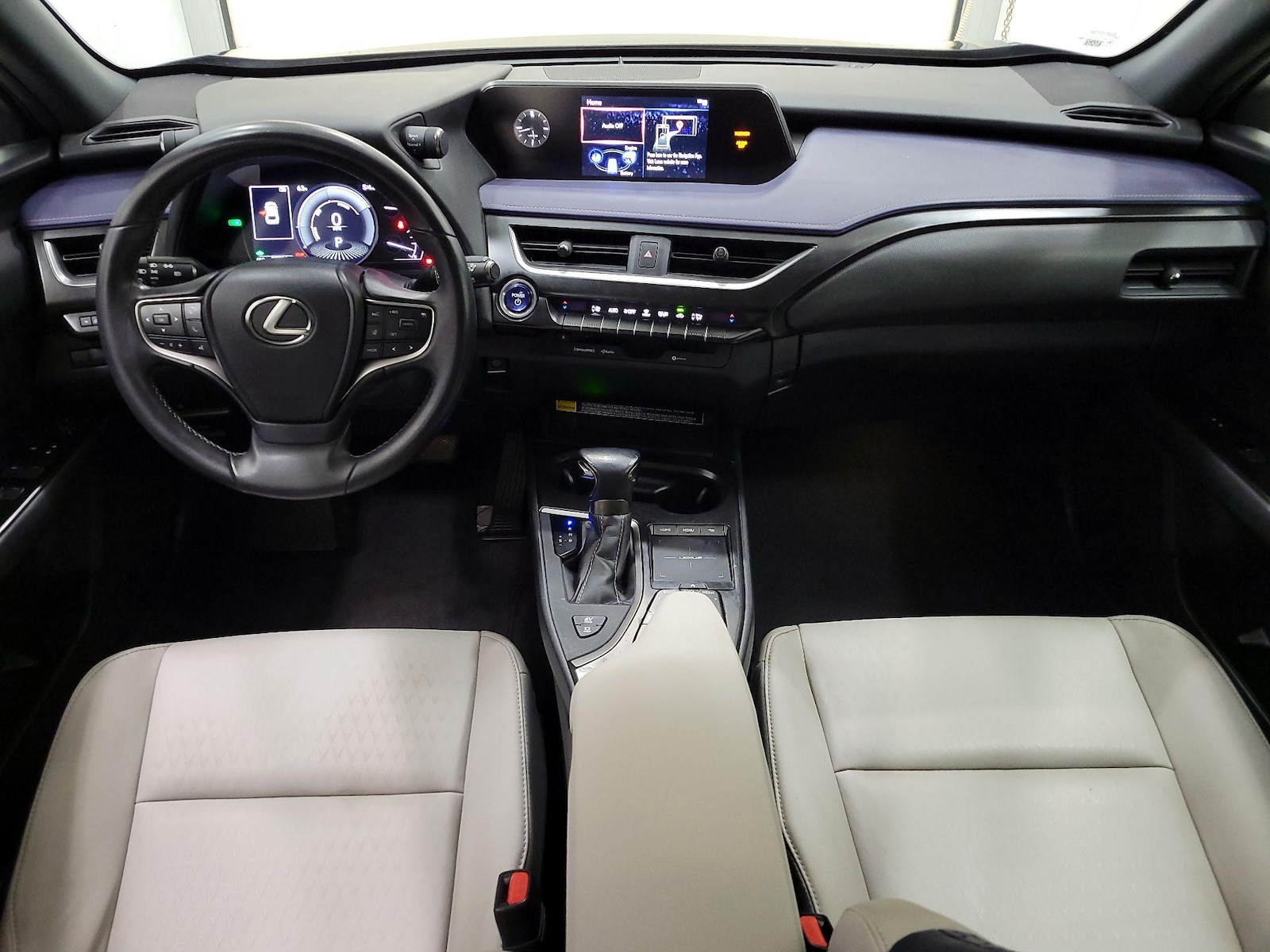 2021 Lexus UX Hybrid 250h - Photo 10