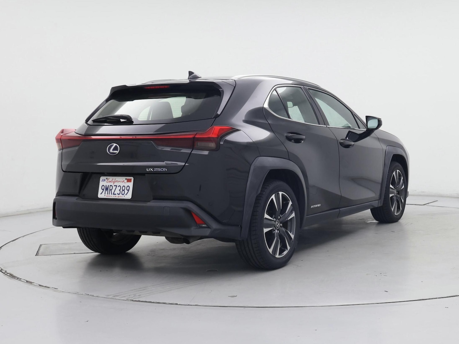 2021 Lexus UX Hybrid 250h - Photo 9