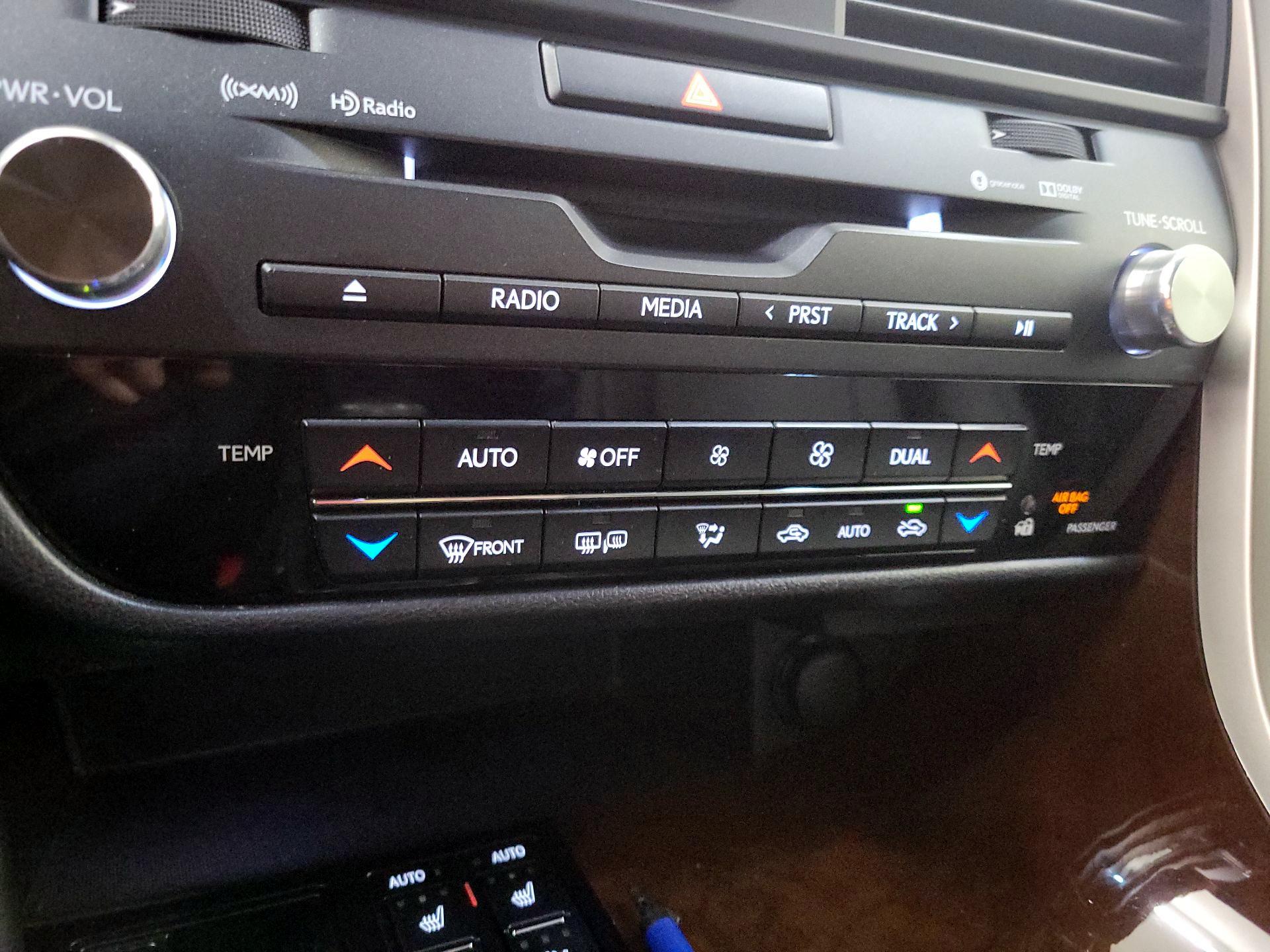 Thumbnail: 2019 Lexus RX - 17