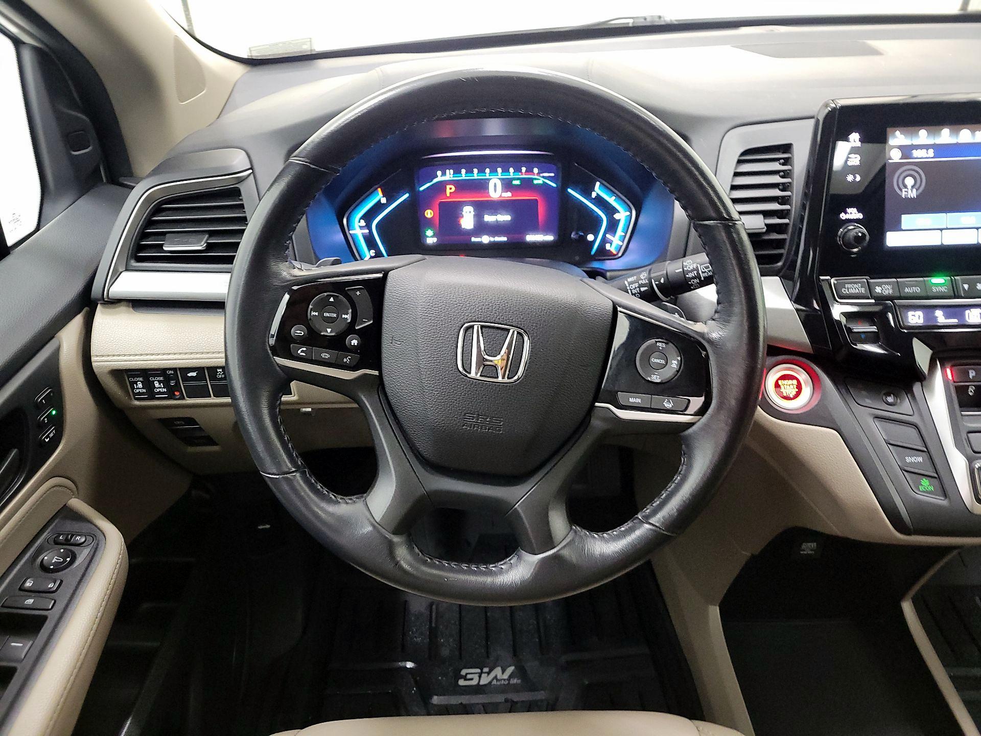 Thumbnail: 2019 Honda Odyssey - 10