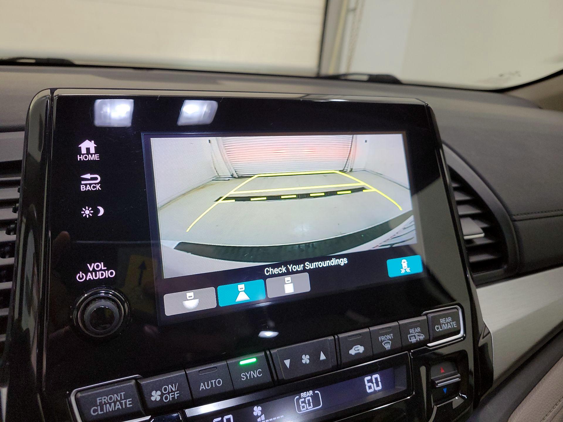 Thumbnail: 2019 Honda Odyssey - 14