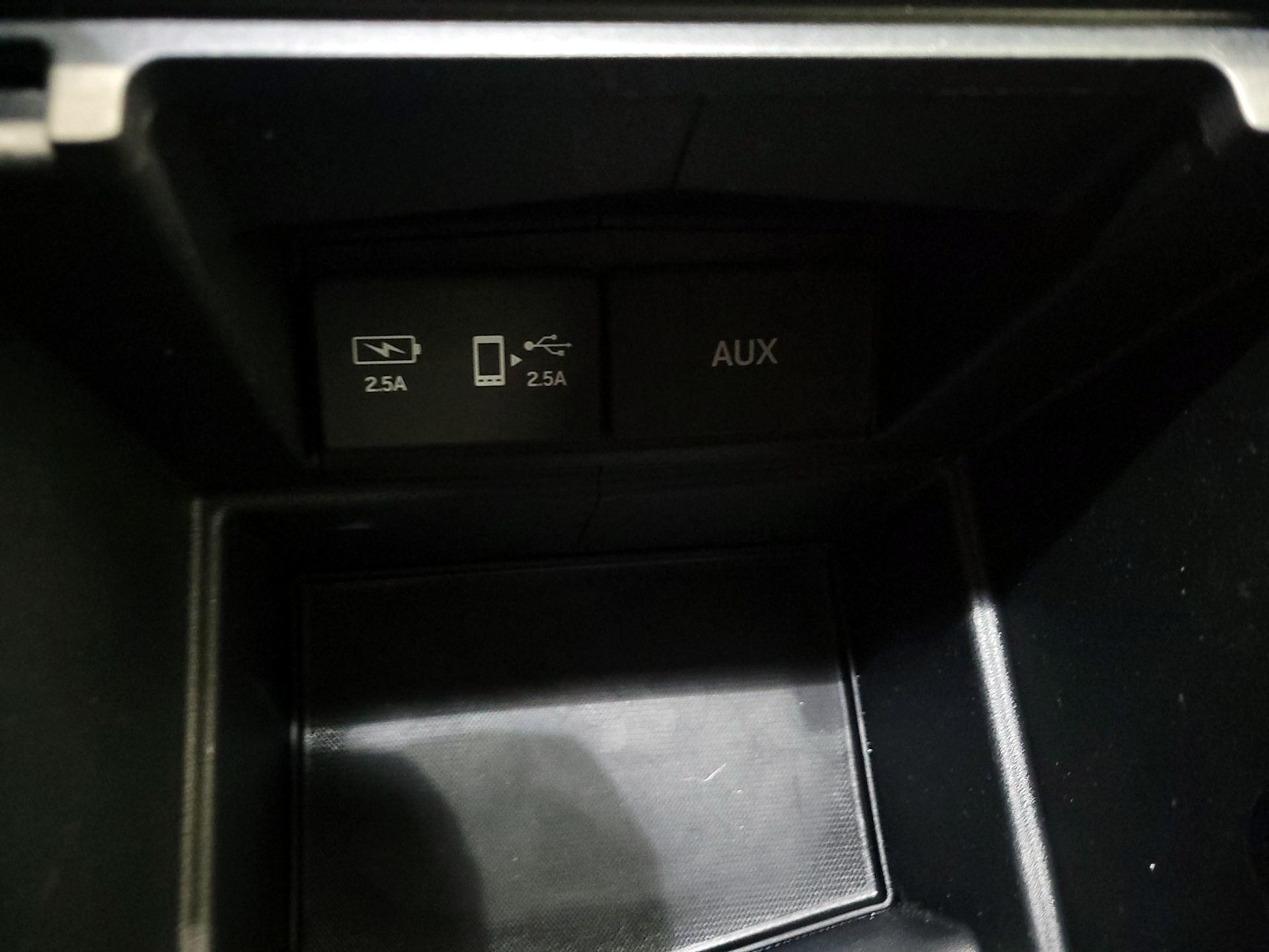 Thumbnail: 2019 Honda Odyssey - 18