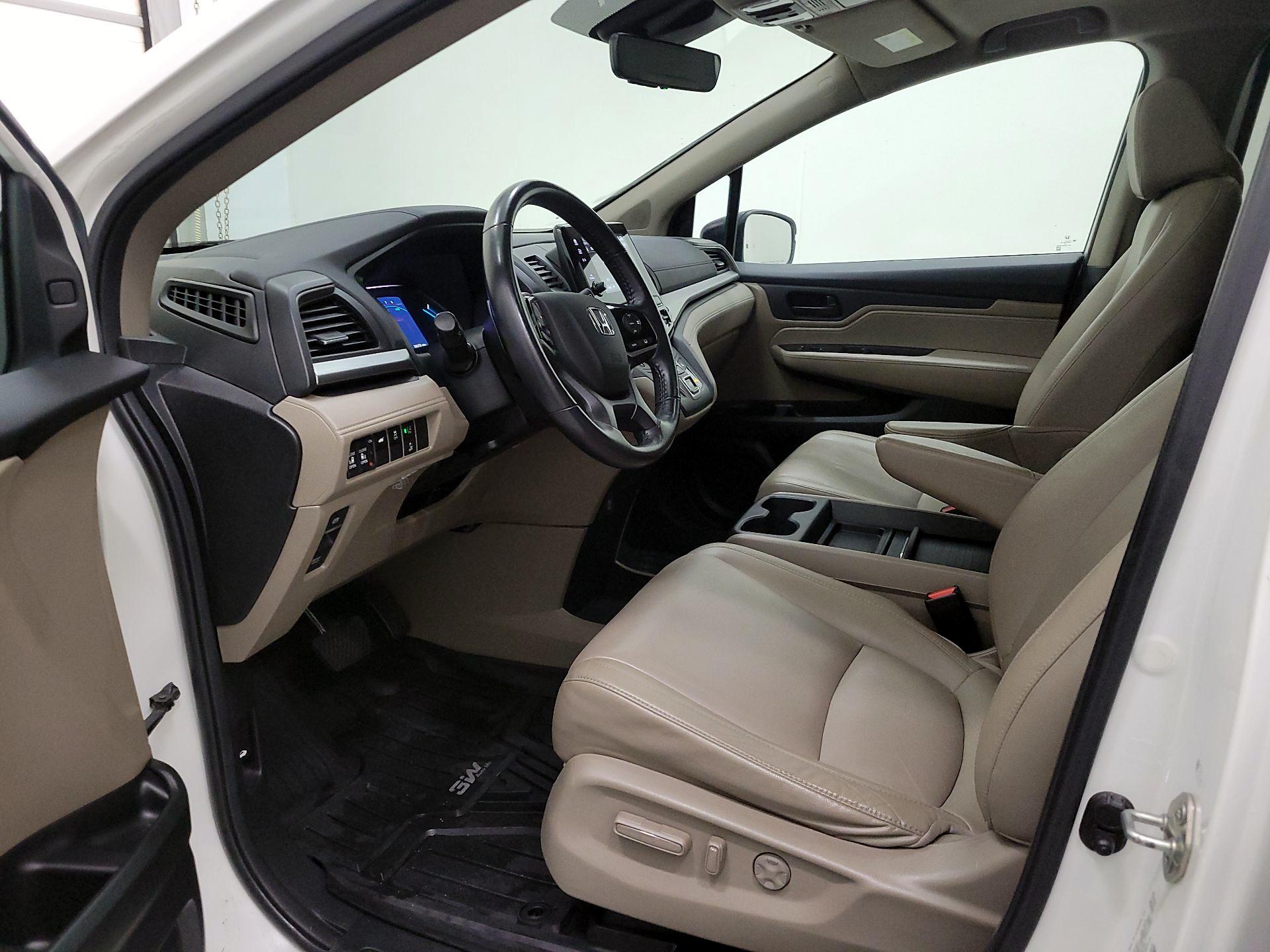 Thumbnail: 2019 Honda Odyssey - 19