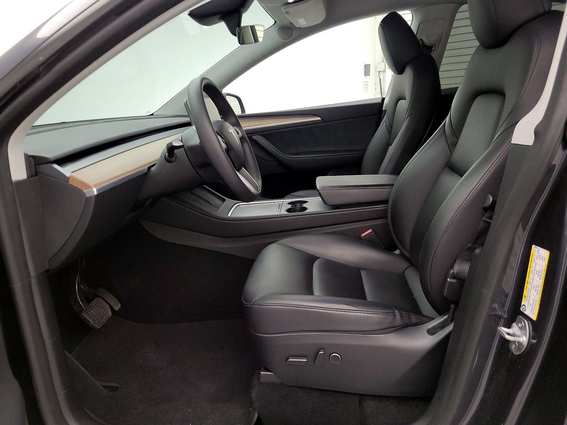 Thumbnail: 2024 Tesla Model Y - 11