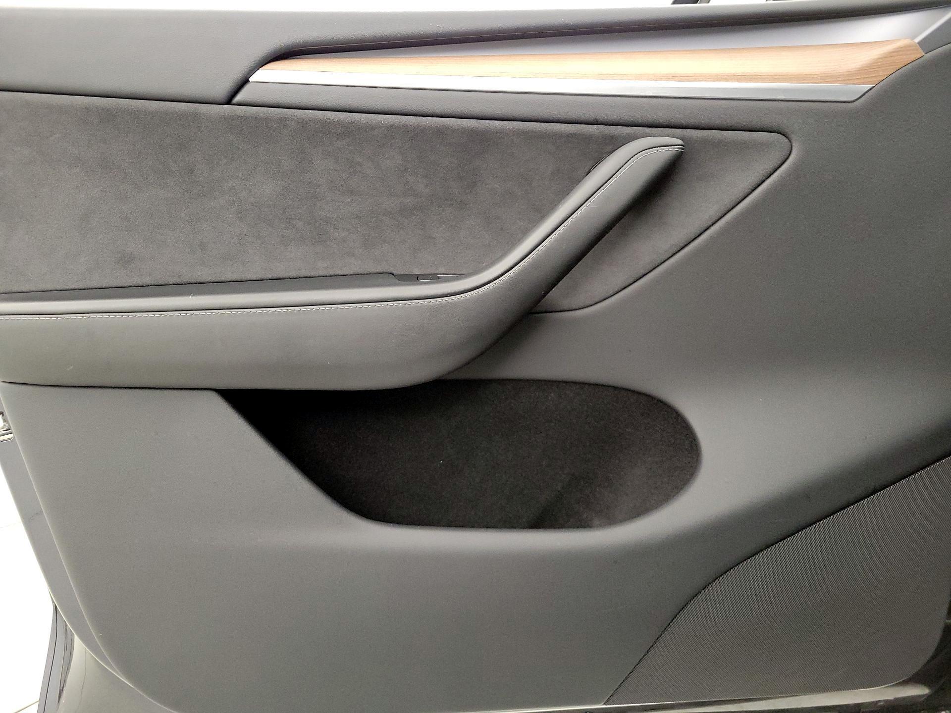 Thumbnail: 2024 Tesla Model Y - 12