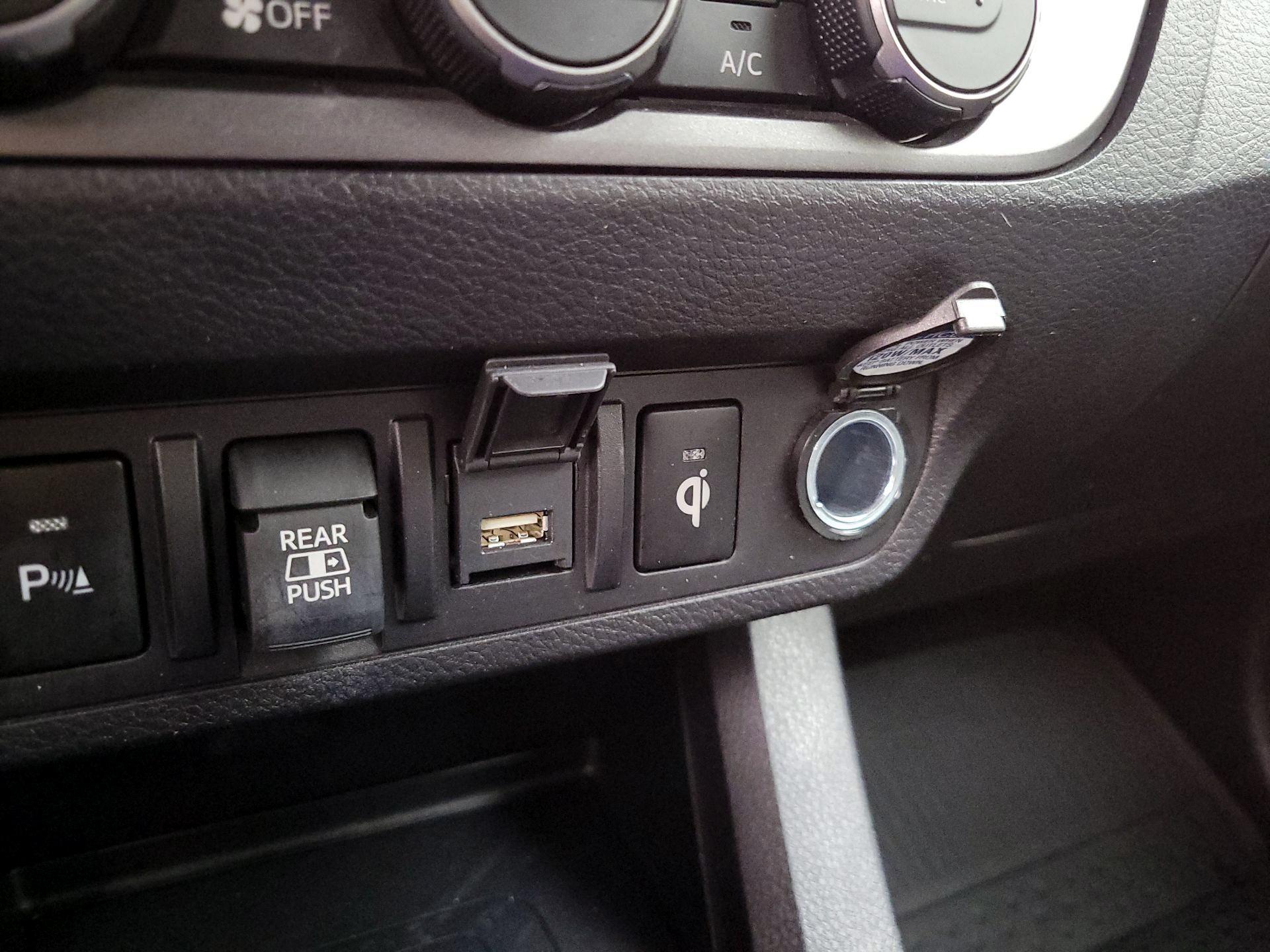 Thumbnail: 2023 Toyota Tacoma - 18