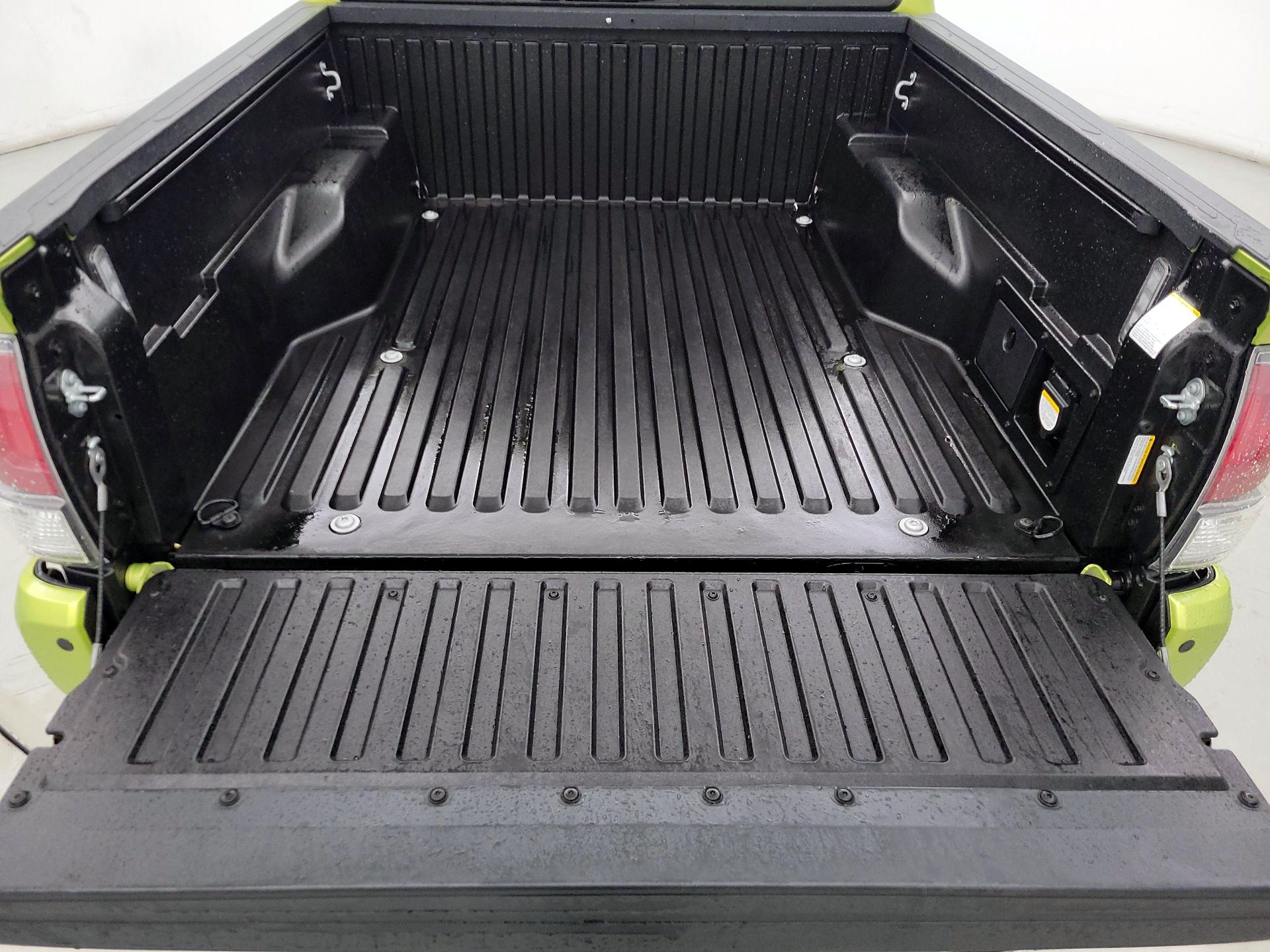 Thumbnail: 2023 Toyota Tacoma - 20