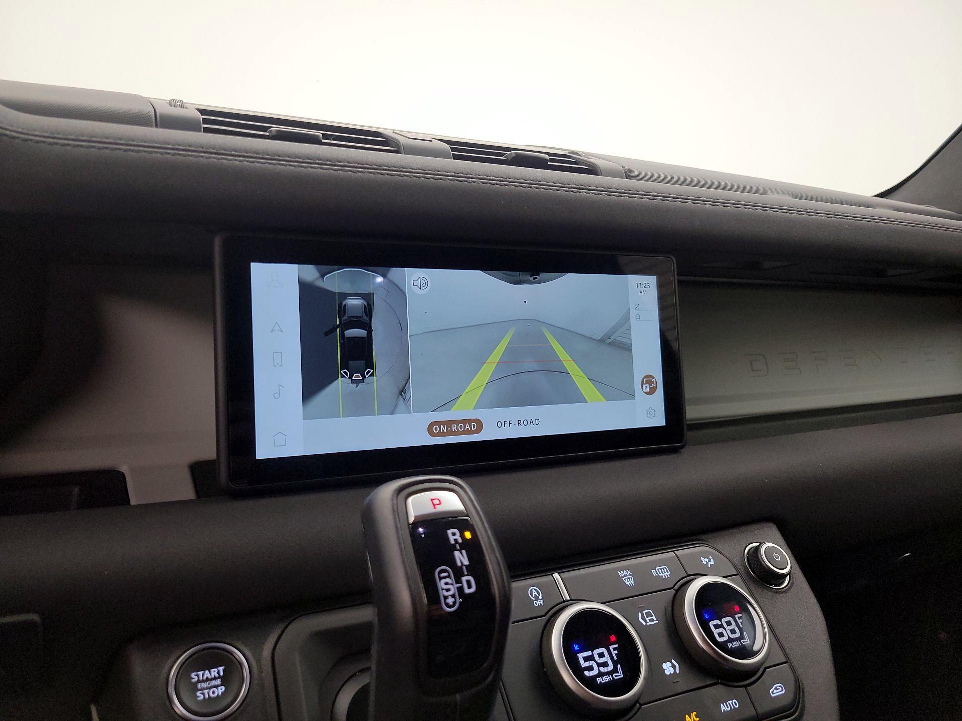 Thumbnail: 2023 Land Rover Defender - 15