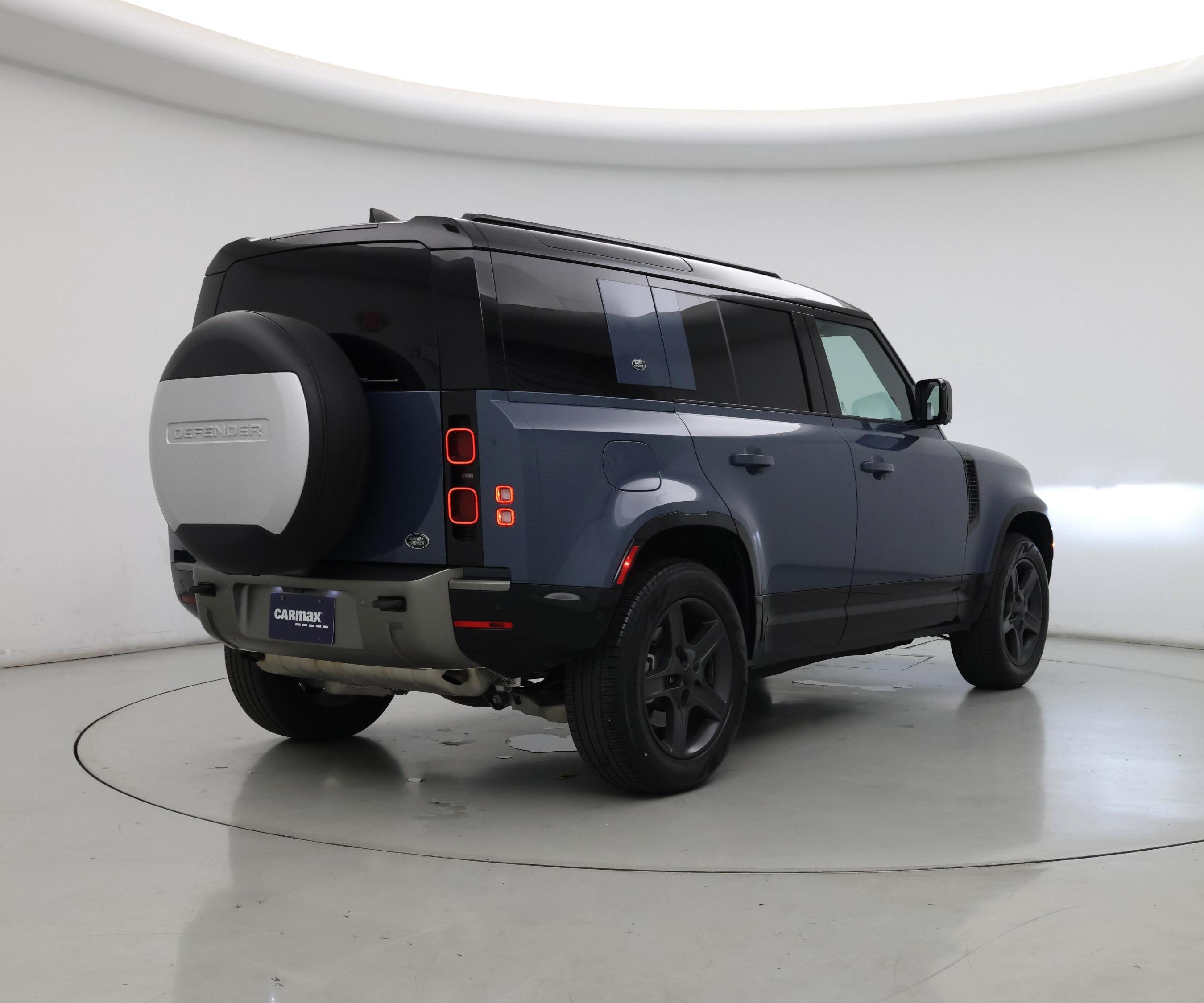 Thumbnail: 2023 Land Rover Defender - 8