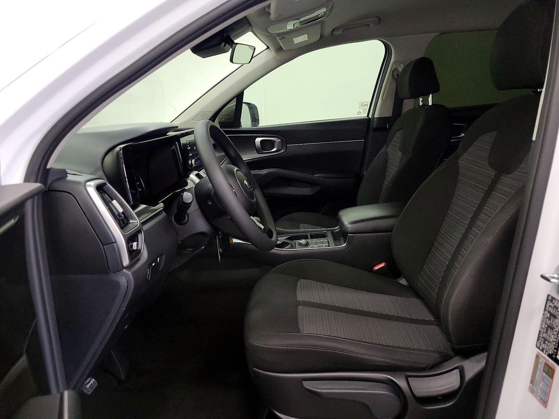 Thumbnail: 2021 Kia Sorento - 11