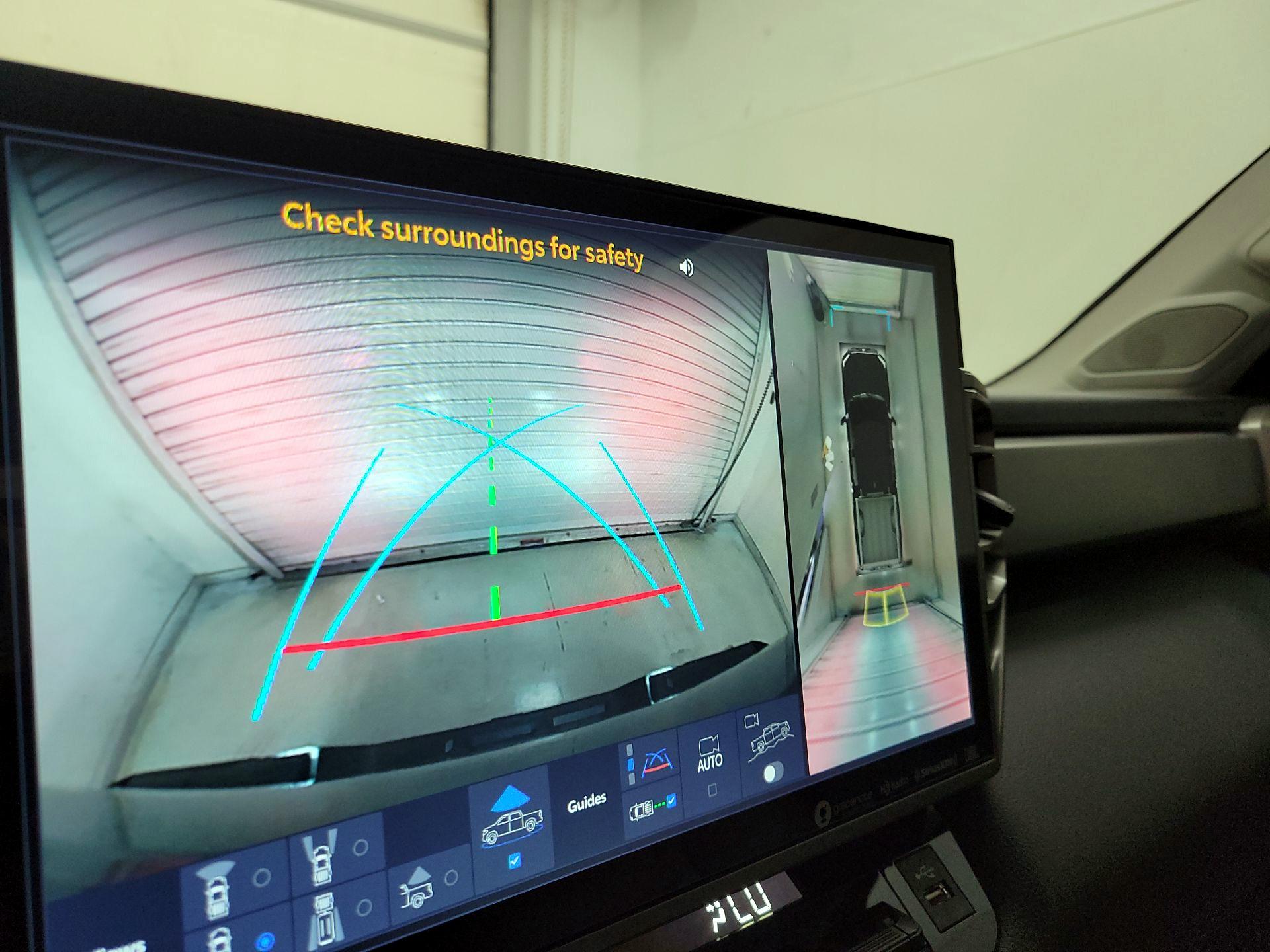 Thumbnail: 2023 Toyota Tundra - 14