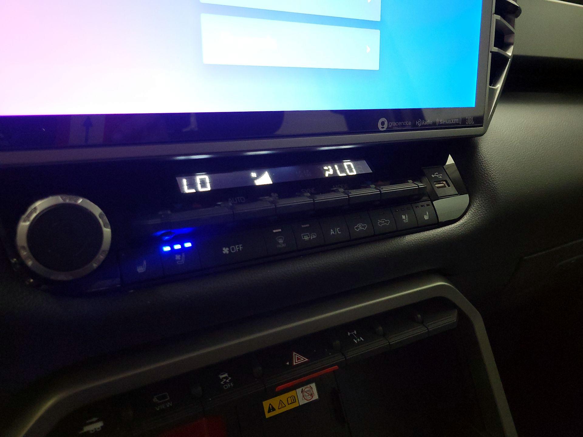 Thumbnail: 2023 Toyota Tundra - 16