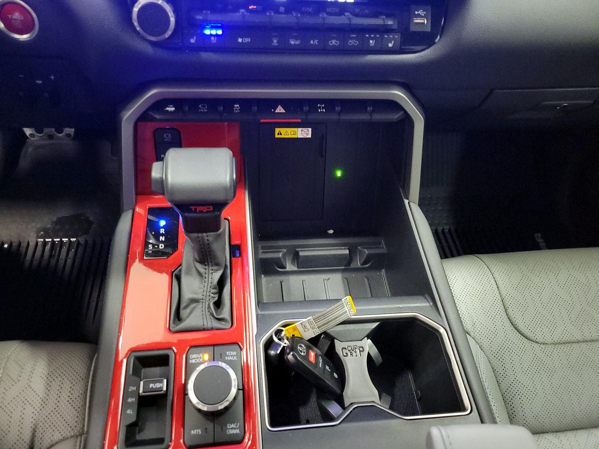 Thumbnail: 2023 Toyota Tundra - 17