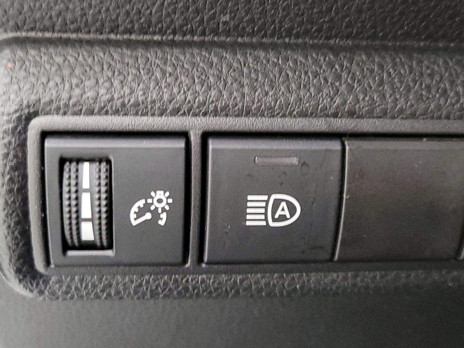 Thumbnail: 2022 Toyota Corolla - 13