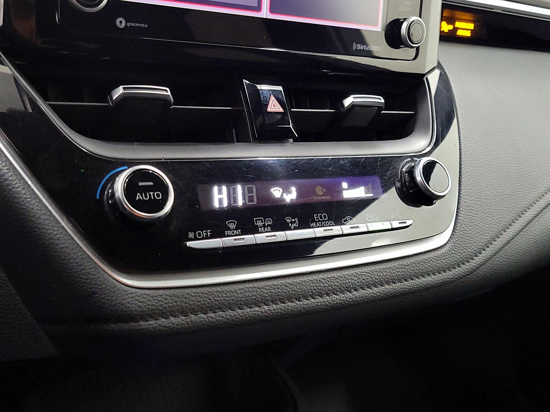 Thumbnail: 2022 Toyota Corolla - 16