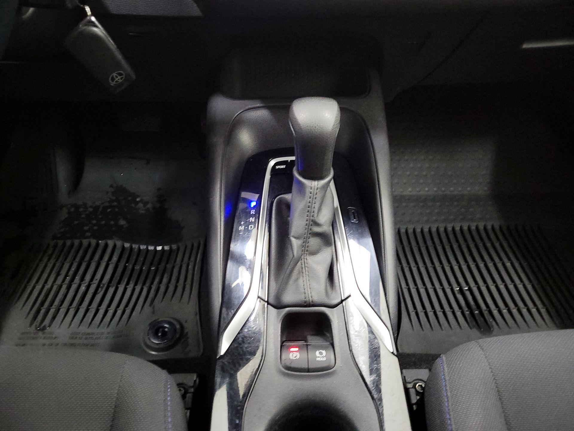 Thumbnail: 2022 Toyota Corolla - 17