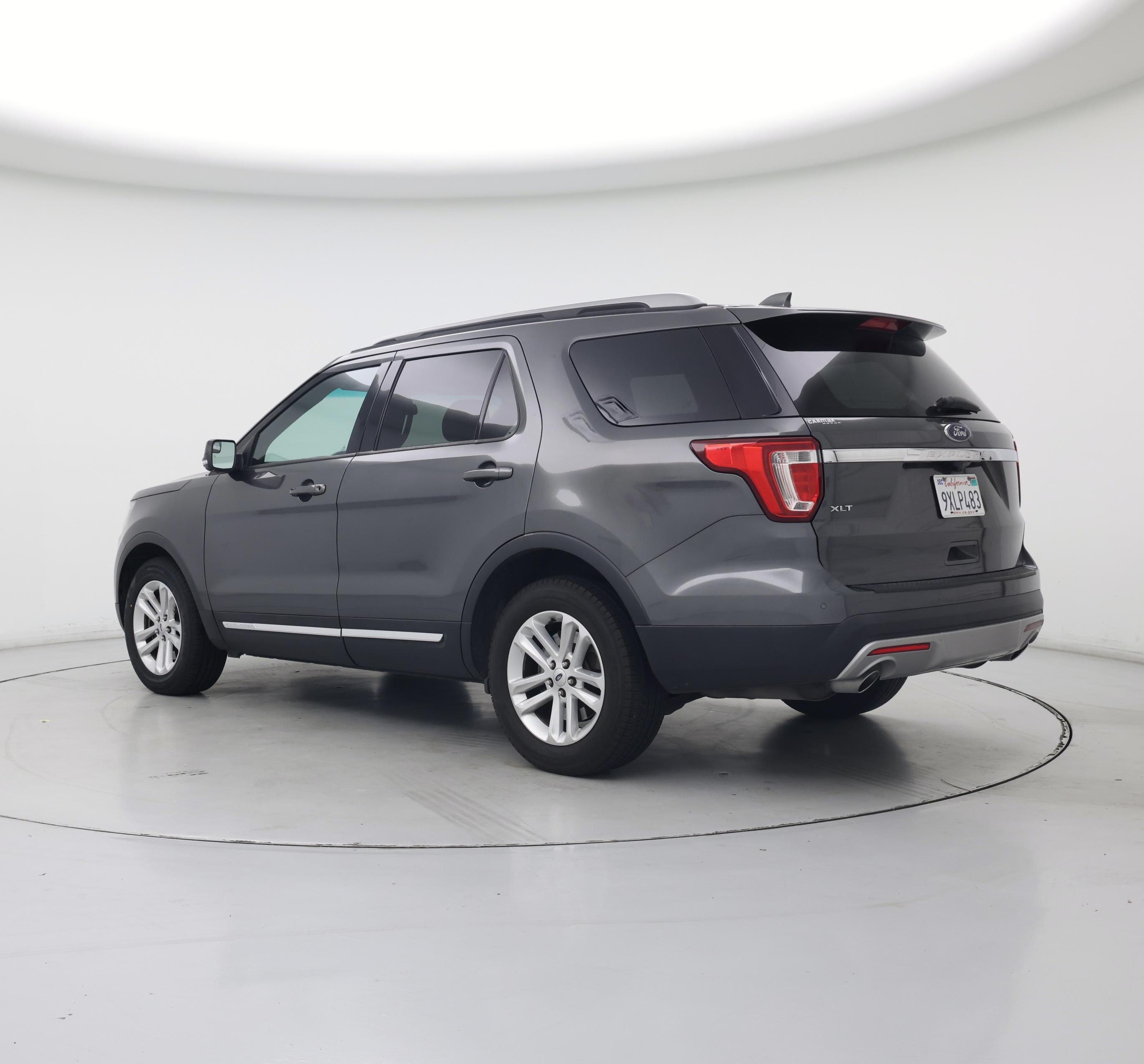 Thumbnail: 2017 Ford Explorer - 2