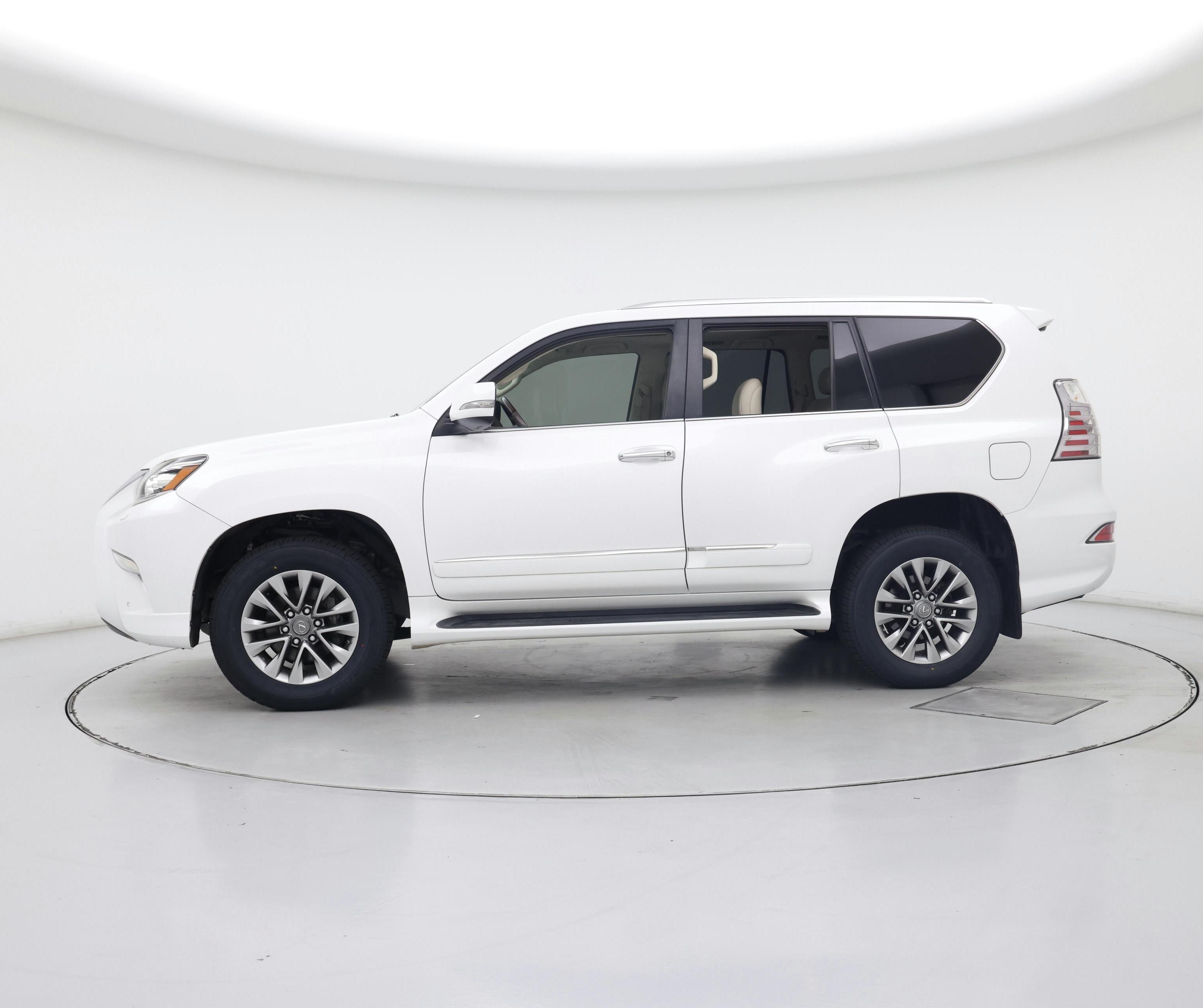 Thumbnail: 2017 Lexus GX - 3