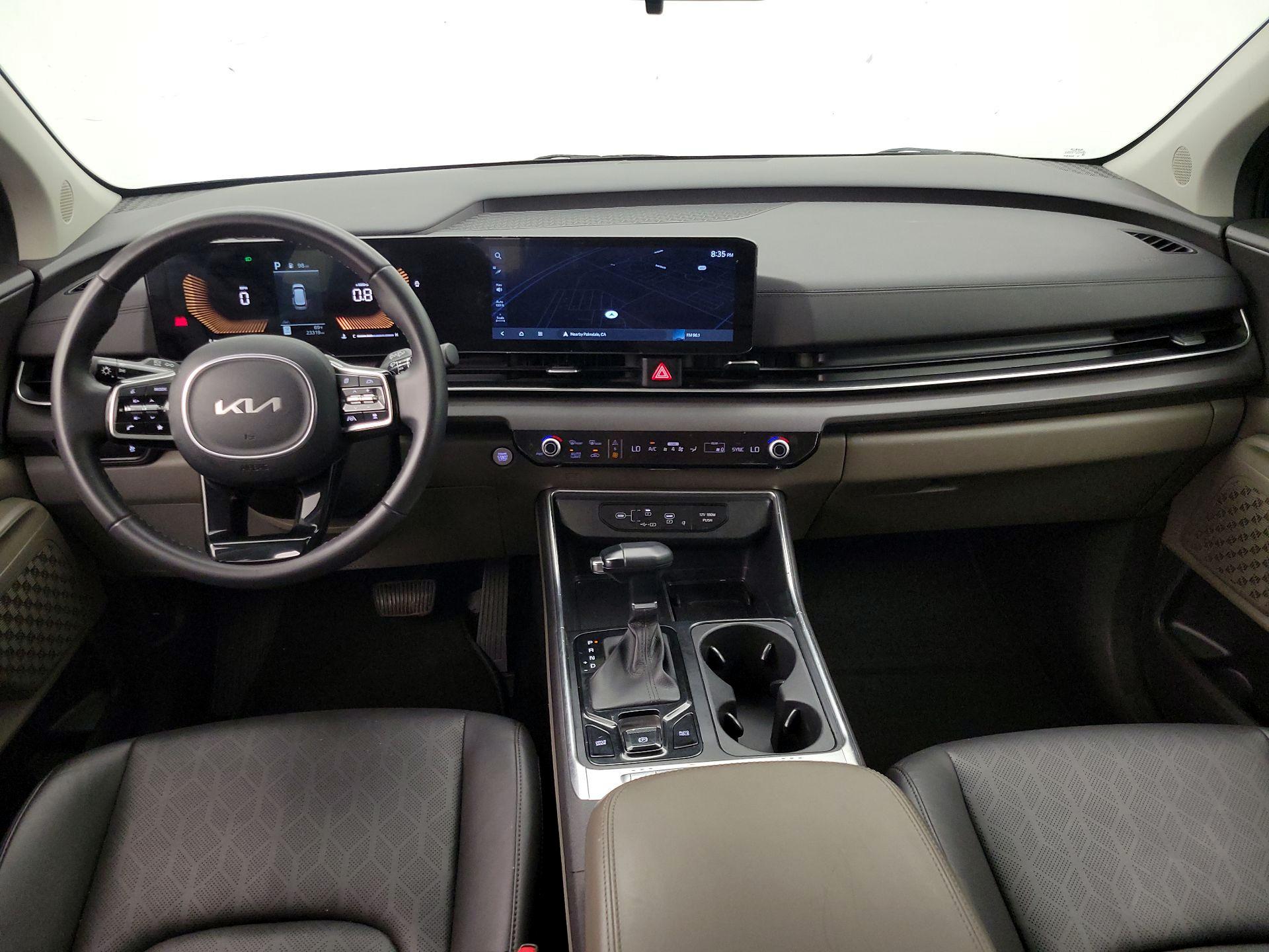 Thumbnail: 2025 Kia Carnival - 9