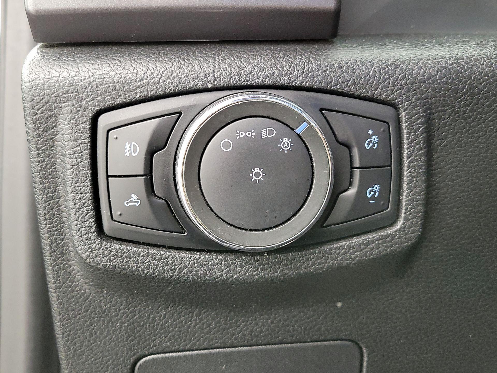 Thumbnail: 2015 Ford F-150 - 13
