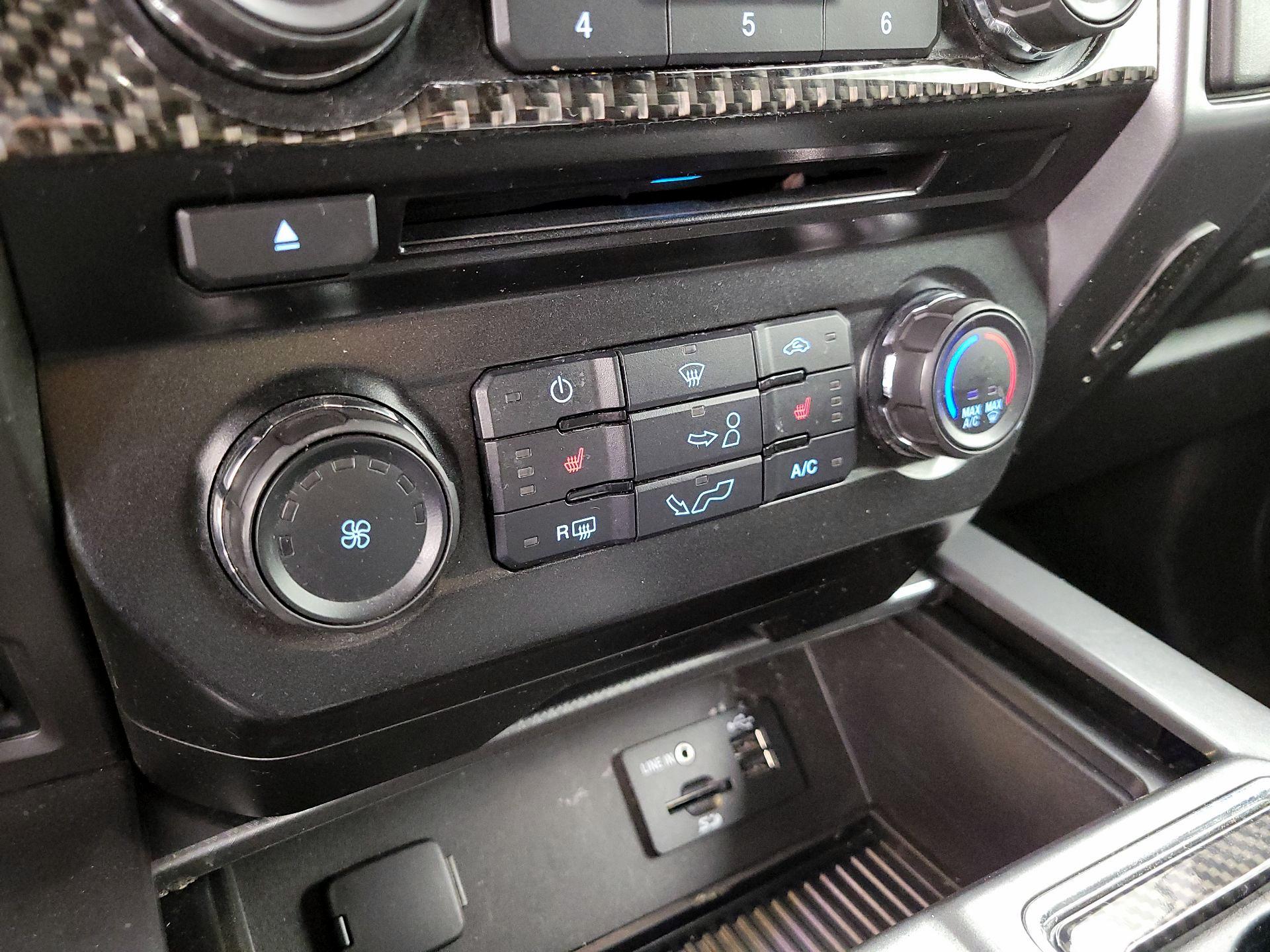 Thumbnail: 2015 Ford F-150 - 16
