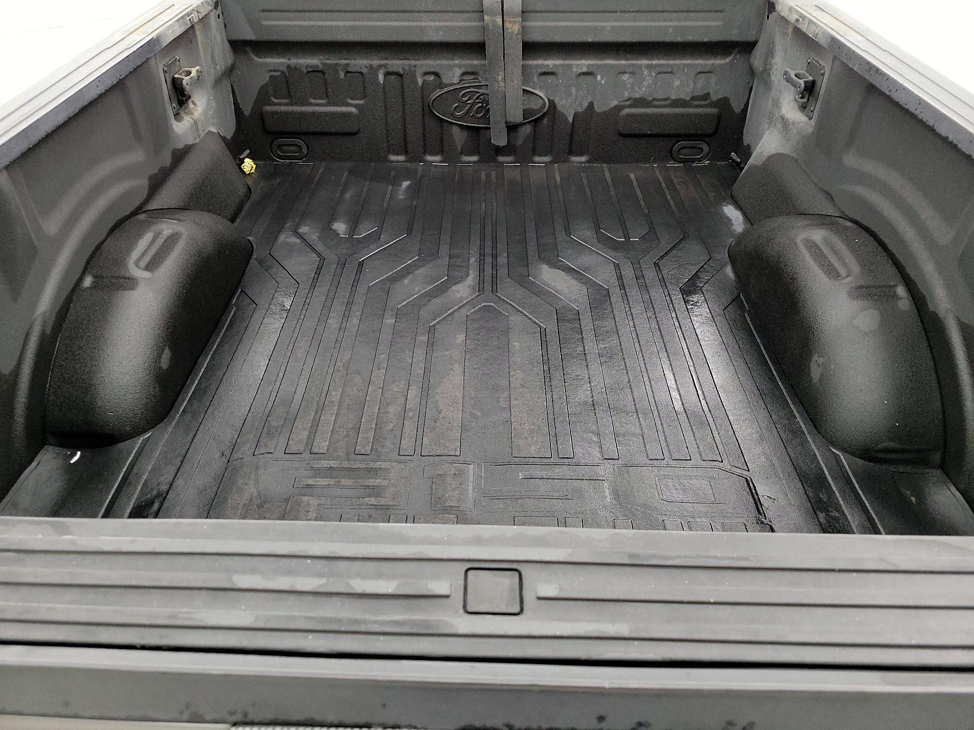 Thumbnail: 2015 Ford F-150 - 20