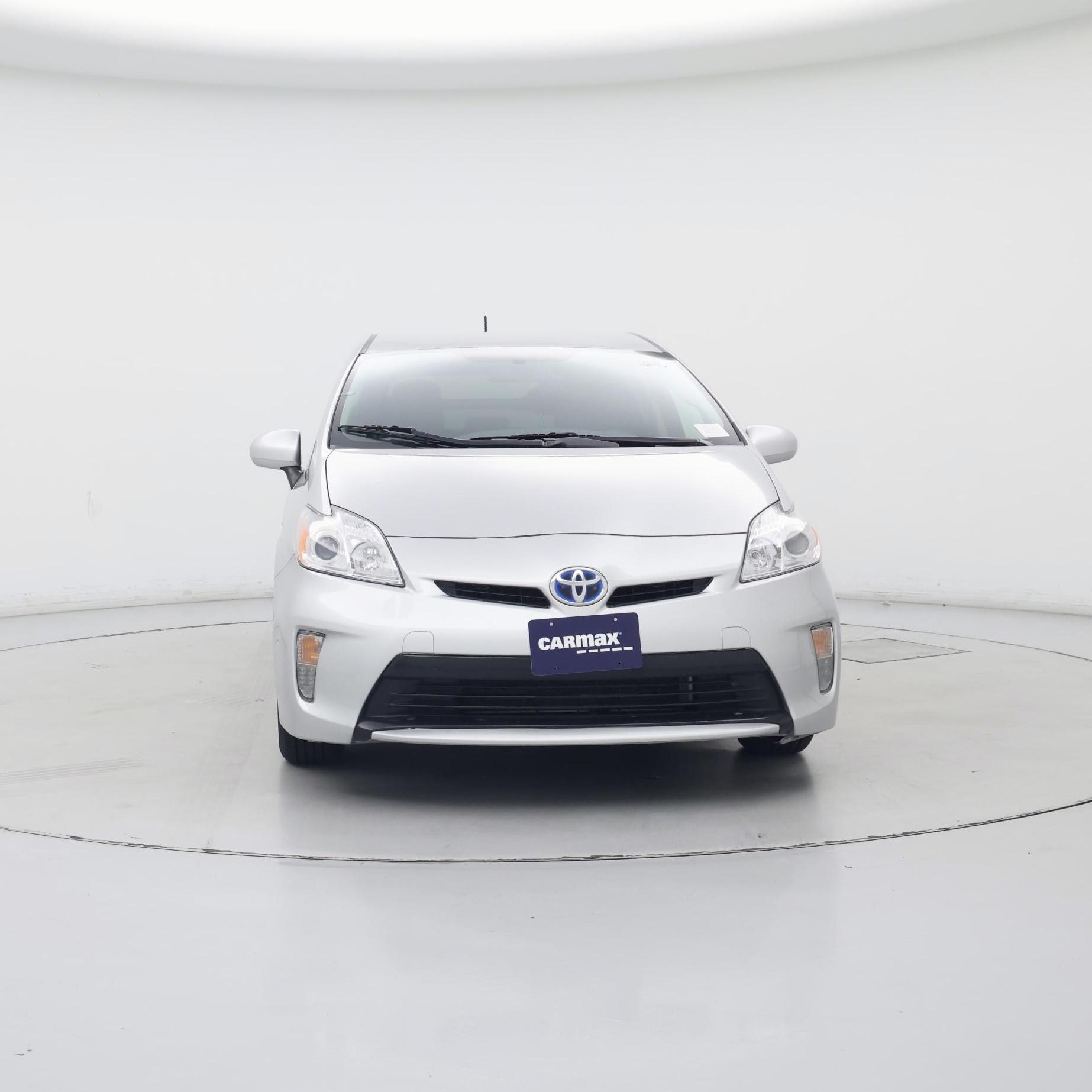 Thumbnail: 2015 Toyota Prius - 5