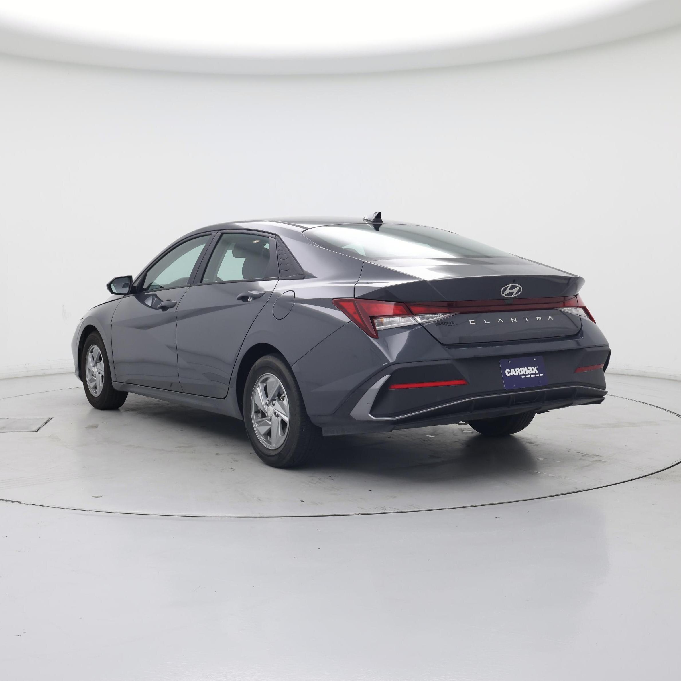 Thumbnail: 2024 Hyundai Elantra - 2