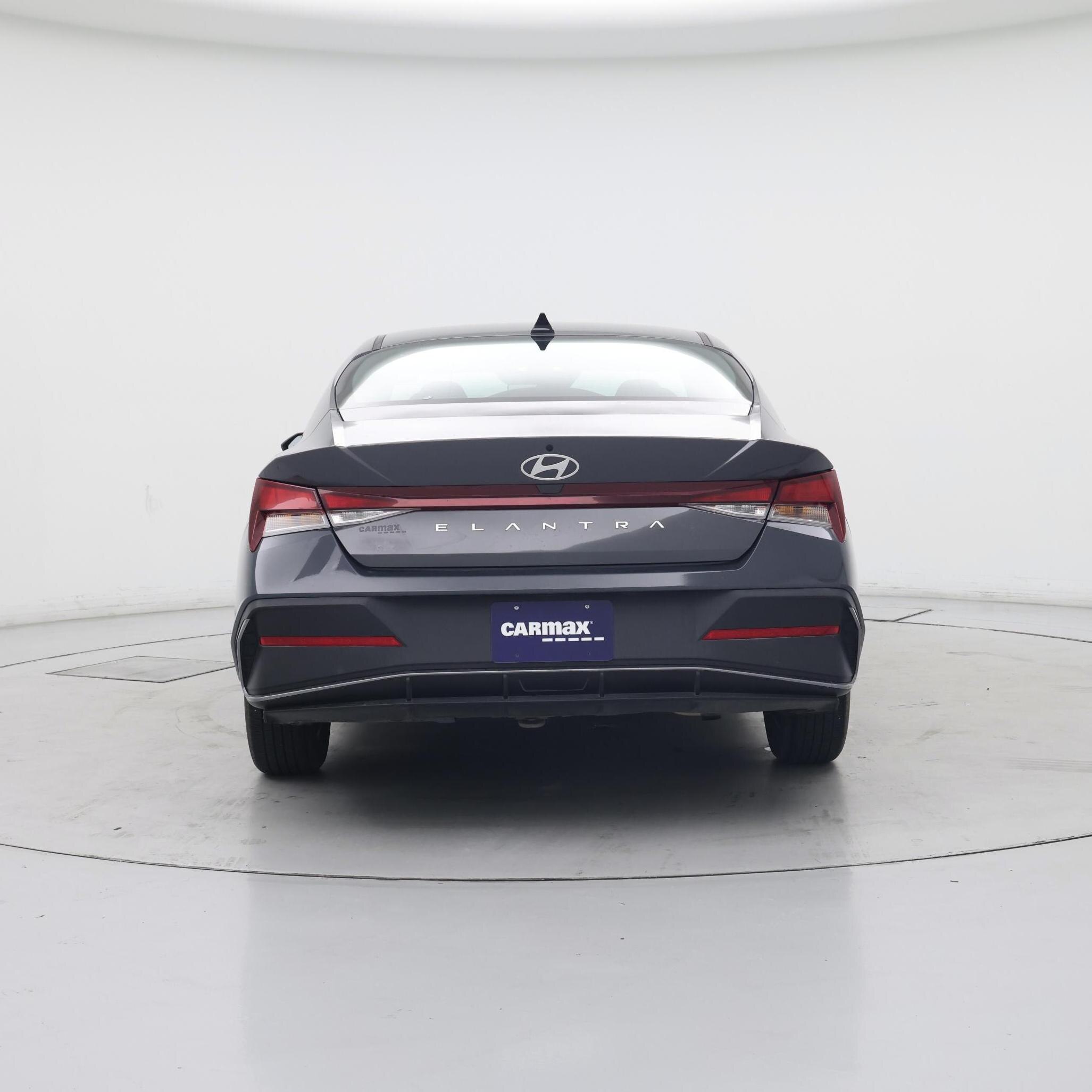 Thumbnail: 2024 Hyundai Elantra - 6