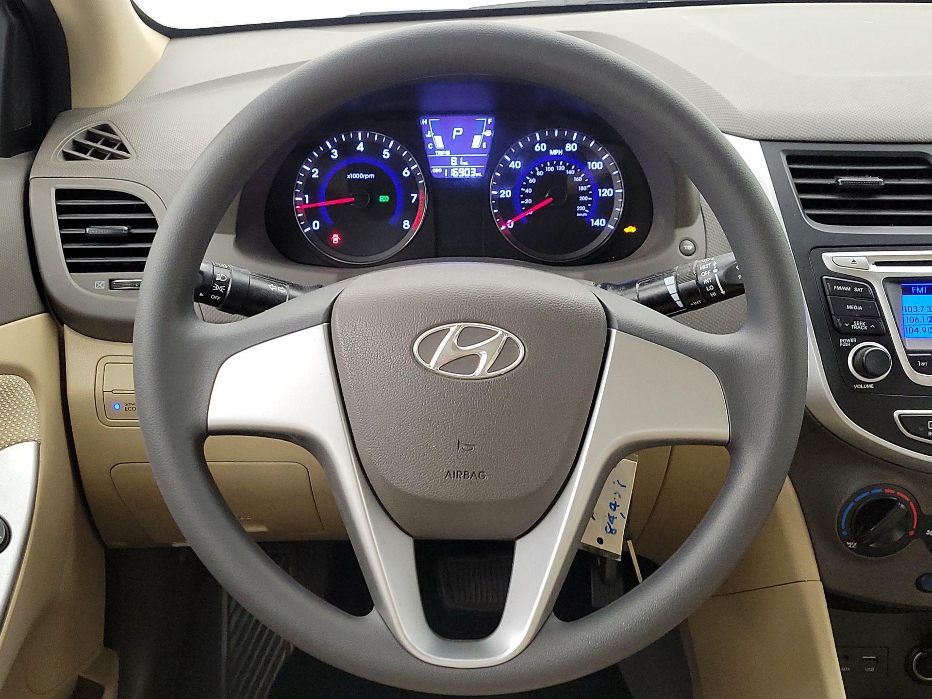 Thumbnail: 2014 Hyundai Accent - 10