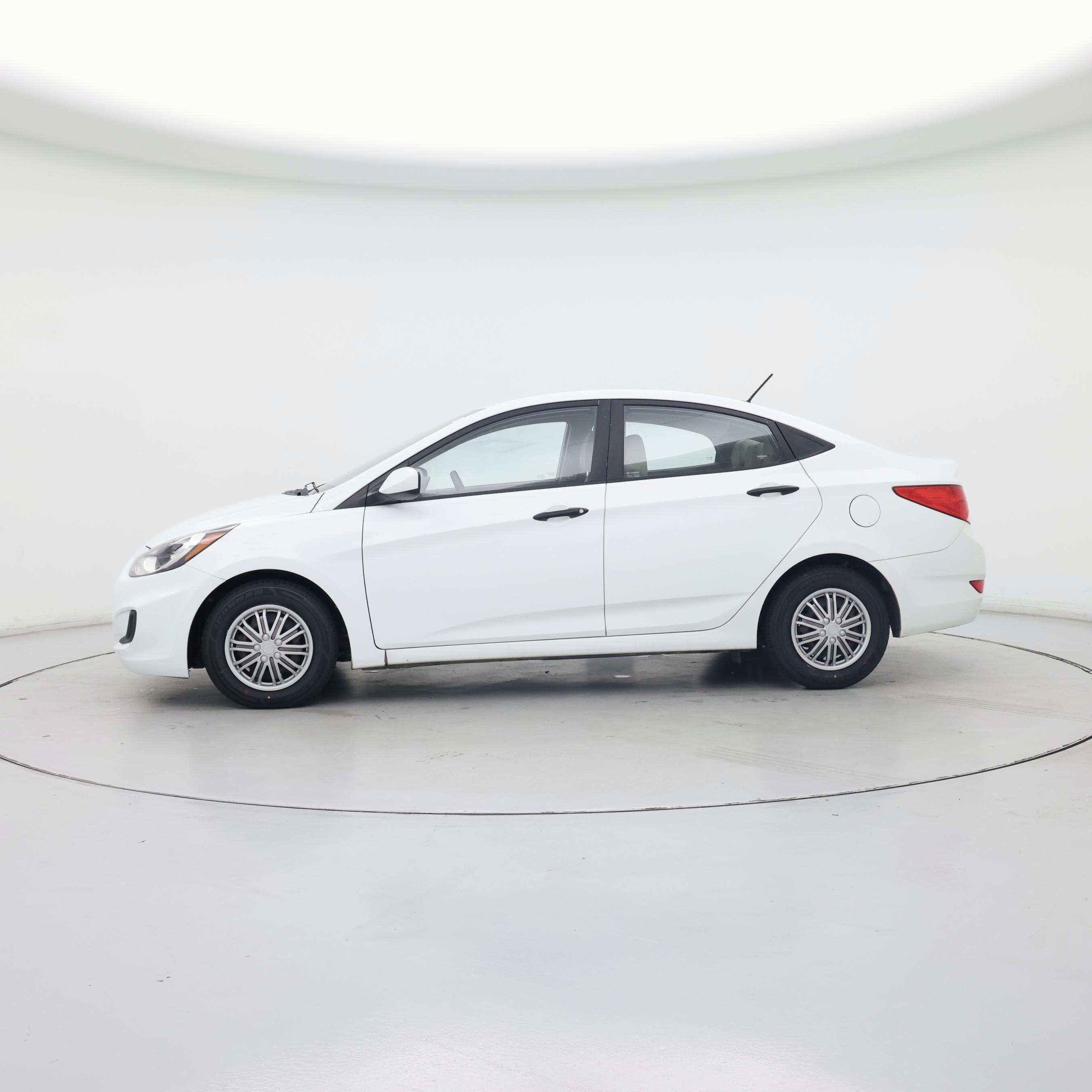 Thumbnail: 2014 Hyundai Accent - 3