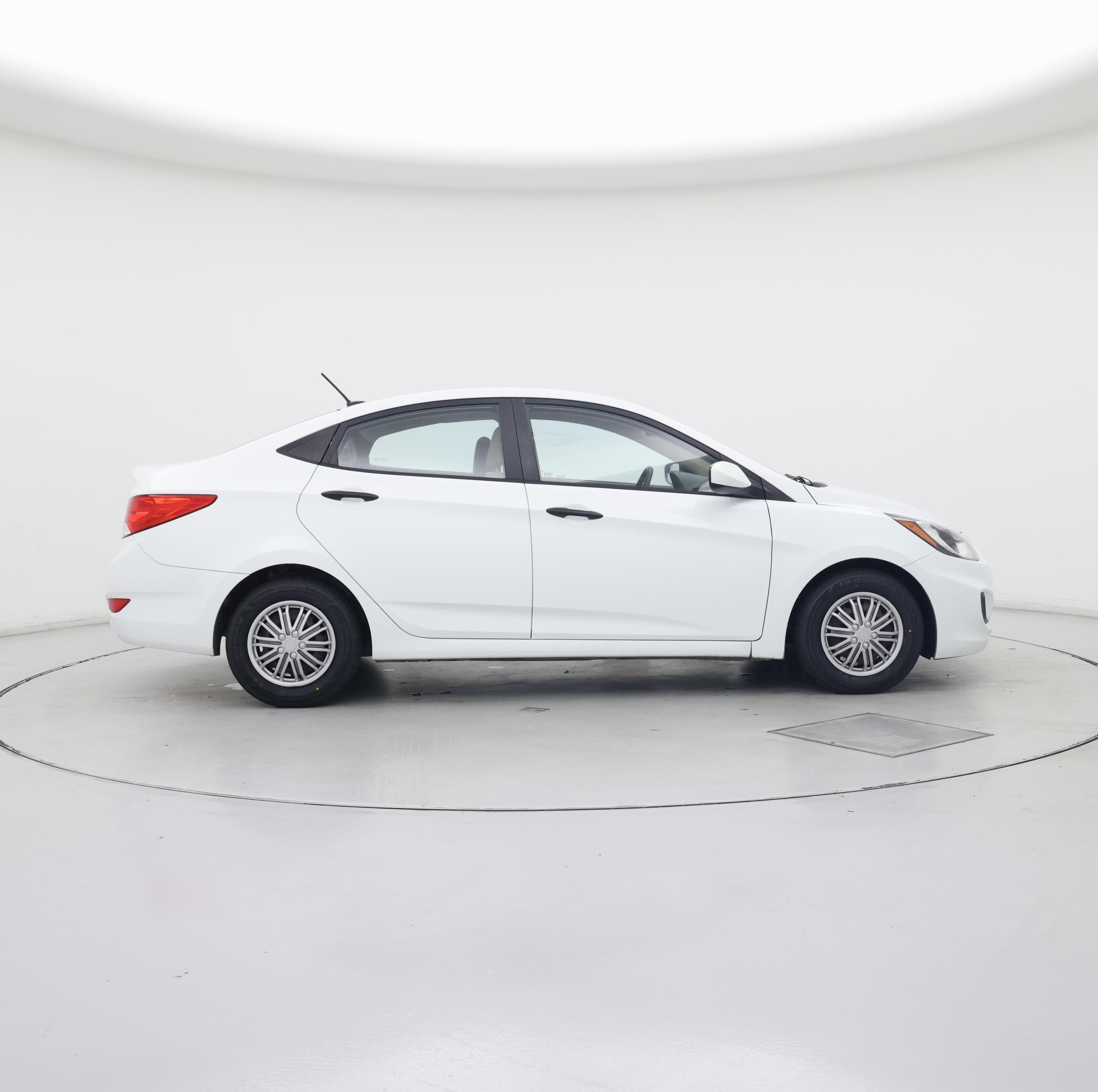 Thumbnail: 2014 Hyundai Accent - 7