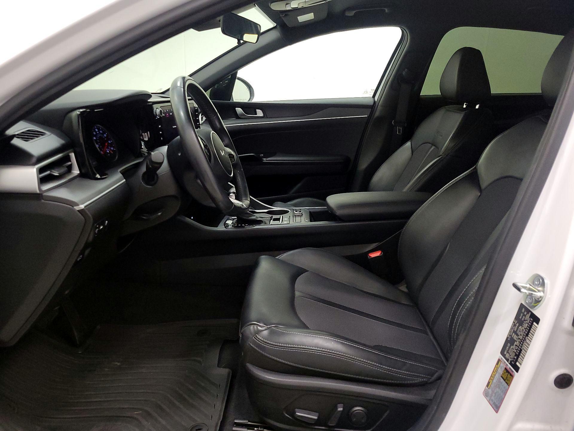 Thumbnail: 2023 Kia K5 - 11