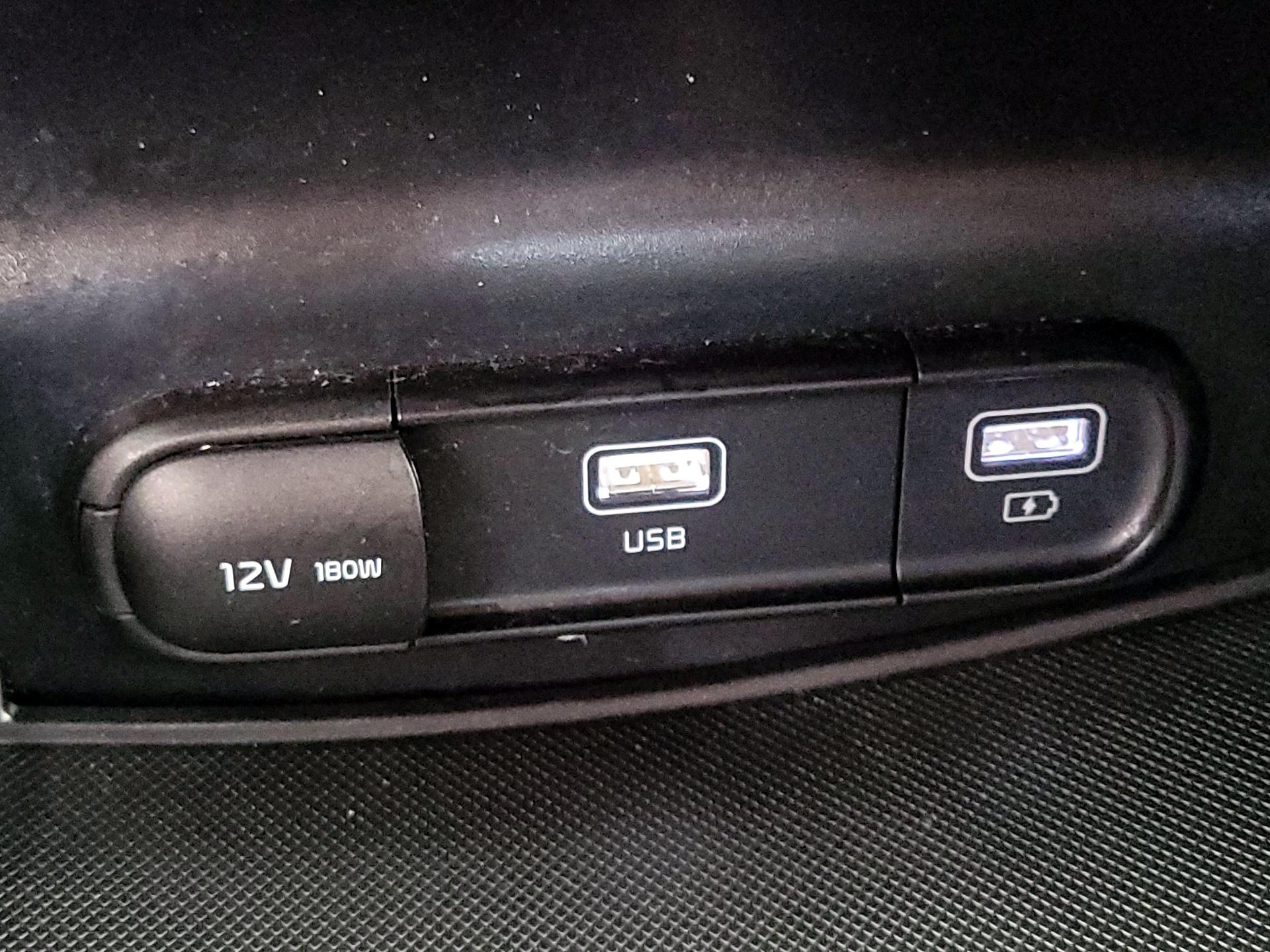 Thumbnail: 2023 Kia K5 - 18